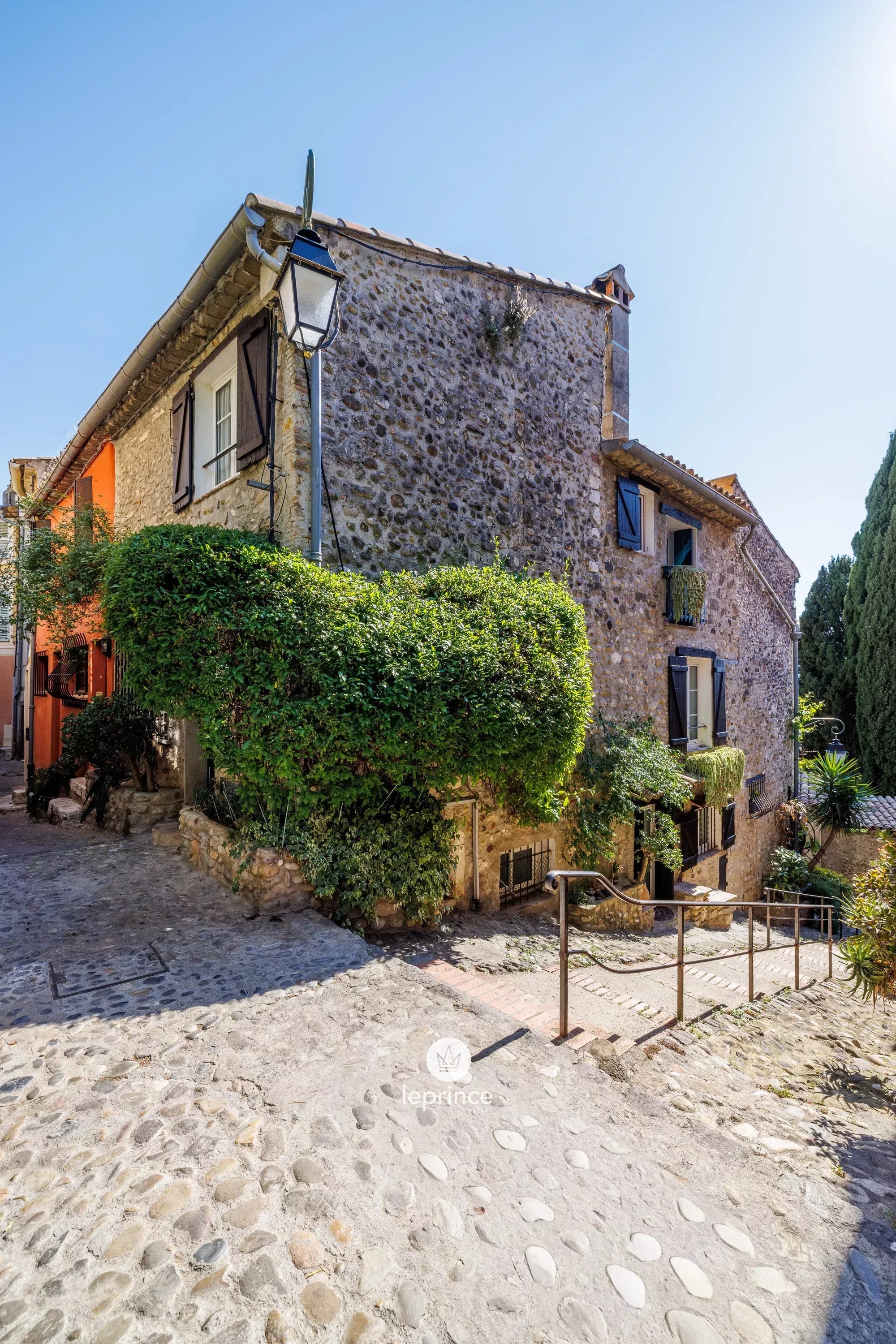 Haut de Cagnes - Historic House - Sea View - Provençal Charm