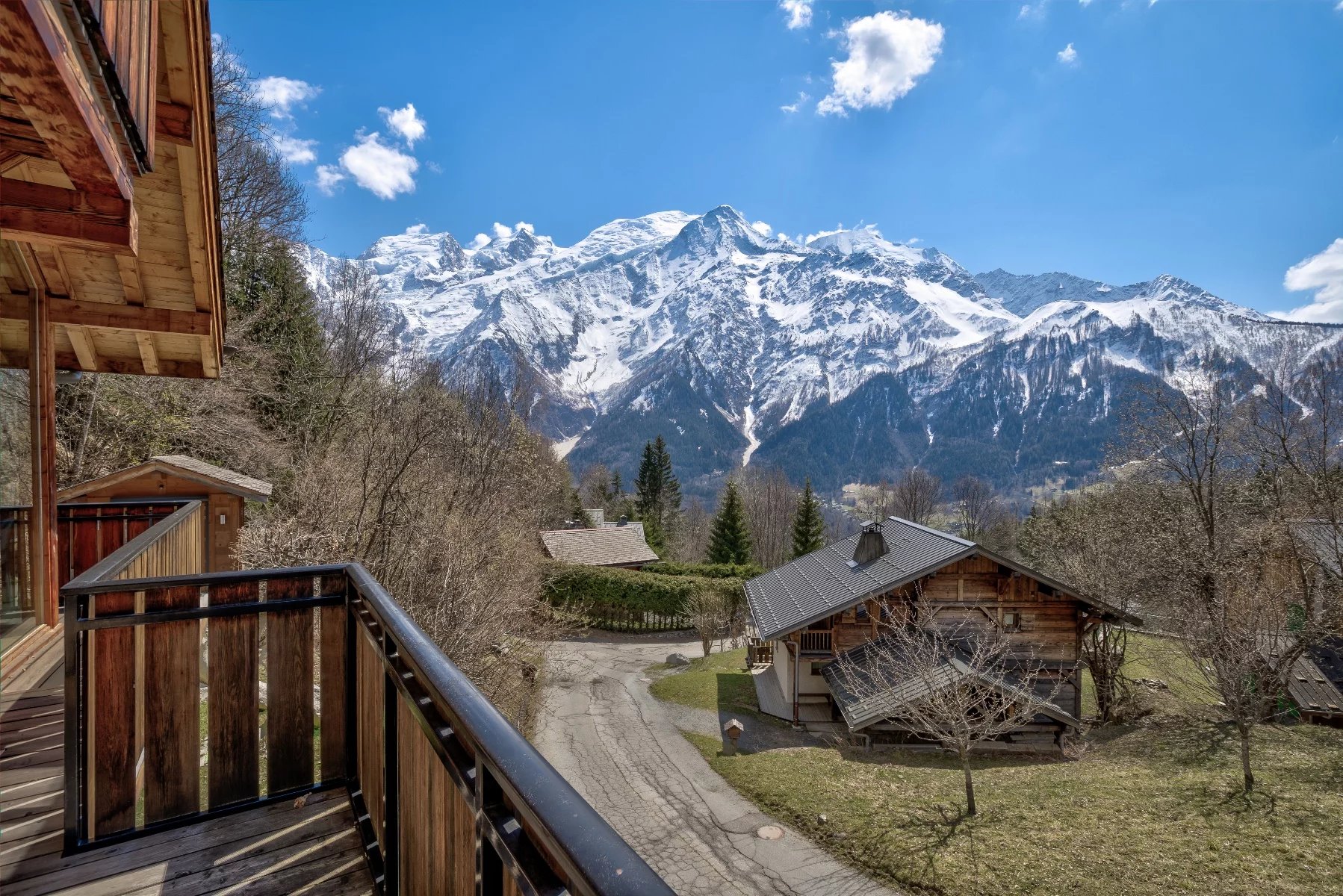 Photo of LES HOUCHES – A 5-bedroom chalet with fabulous views in Coupeau