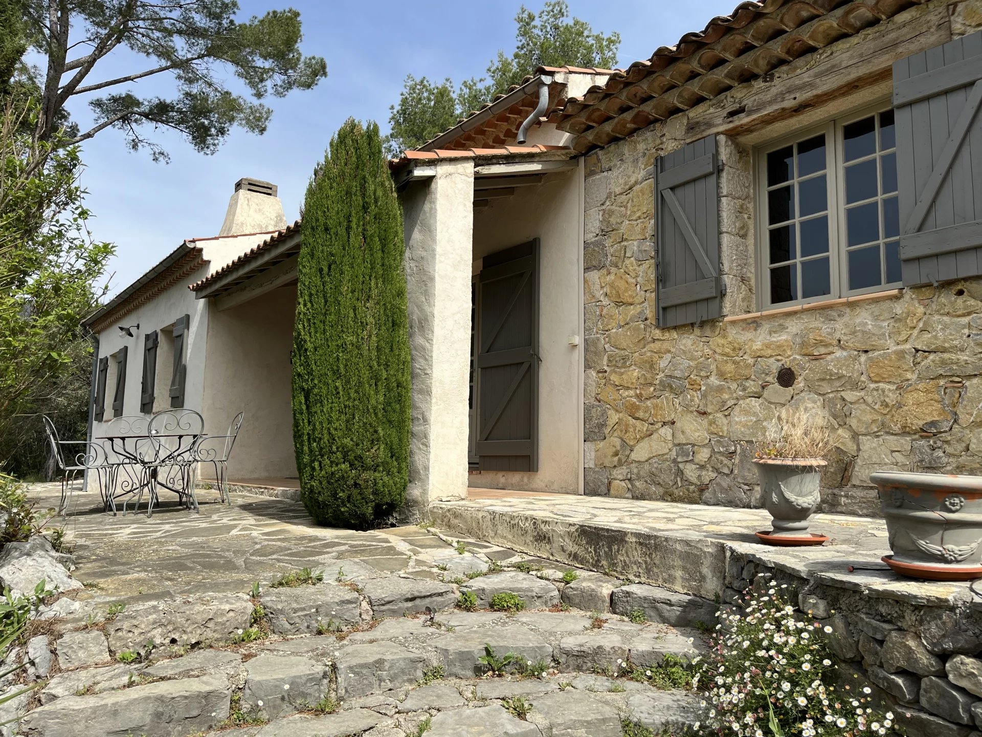 Beautiful villa with swimming pool in a peaceful setting - Seillans