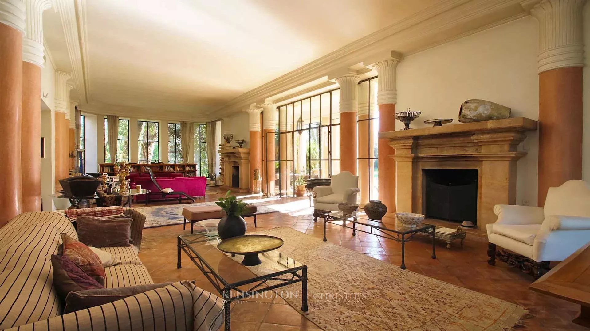 4 Bedroom Villa/Townhouse's Image 10