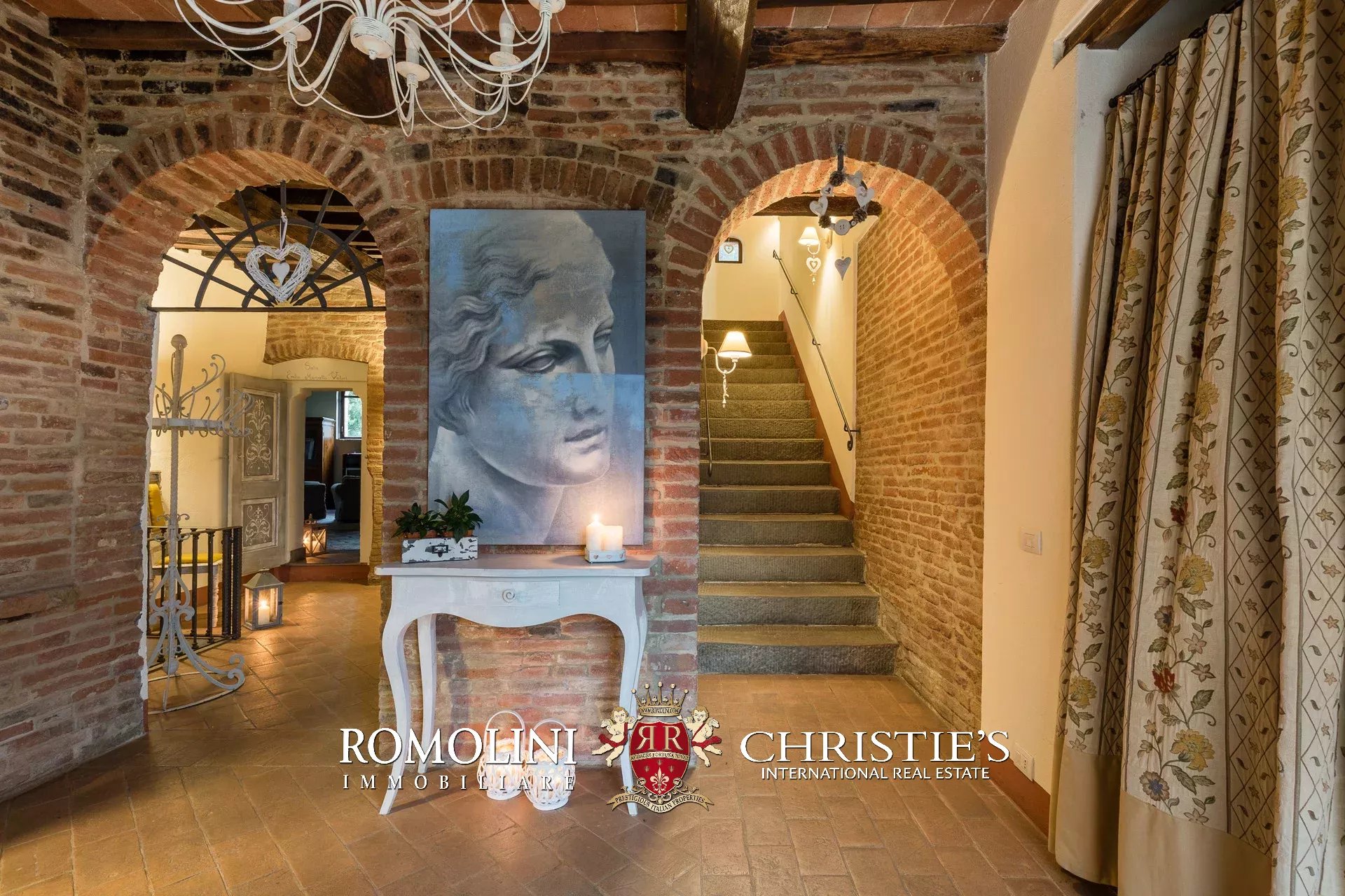 16 Bedroom Villa/Townhouse's Image 33
