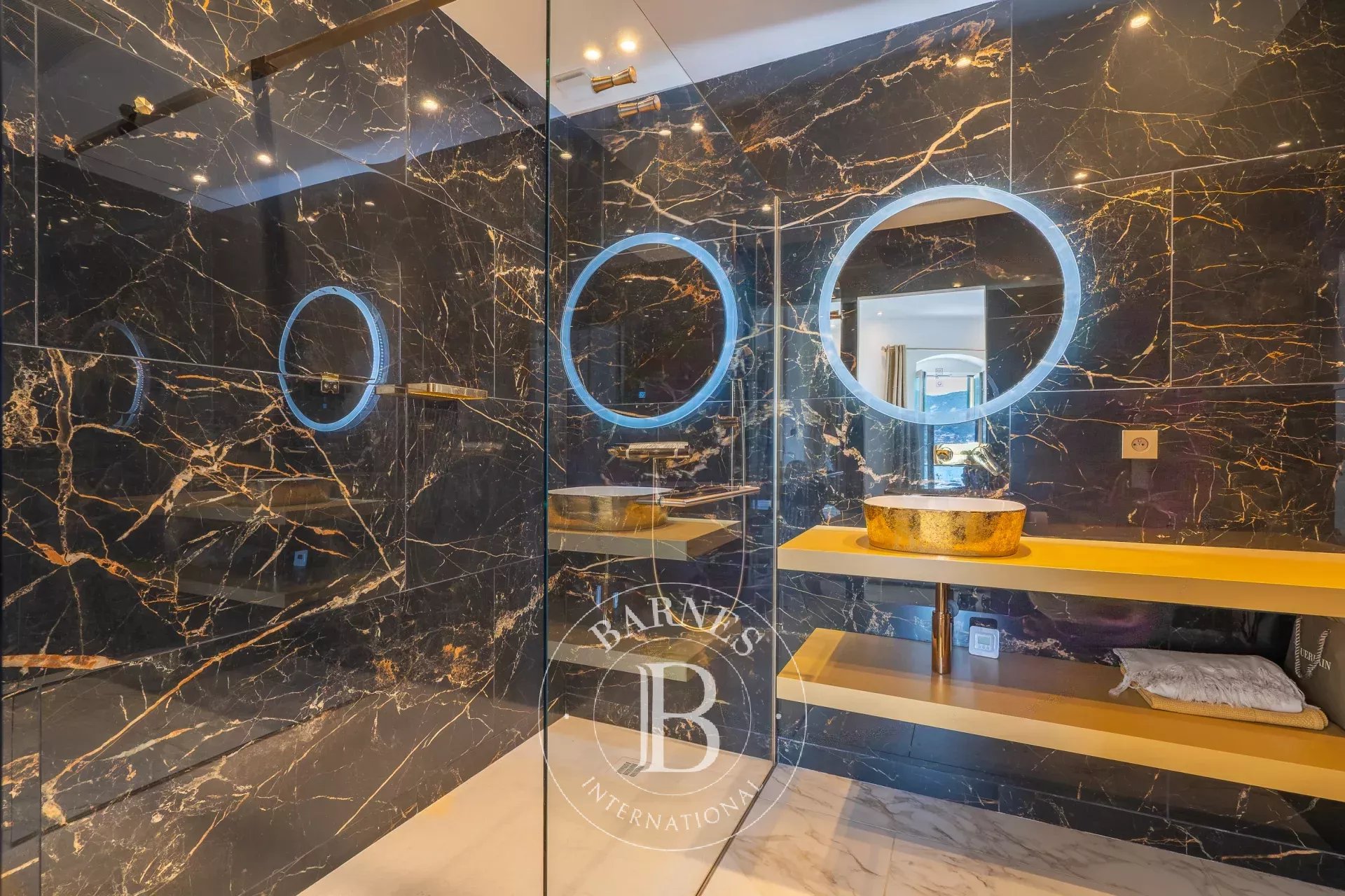 Daire Calvi - picture 9