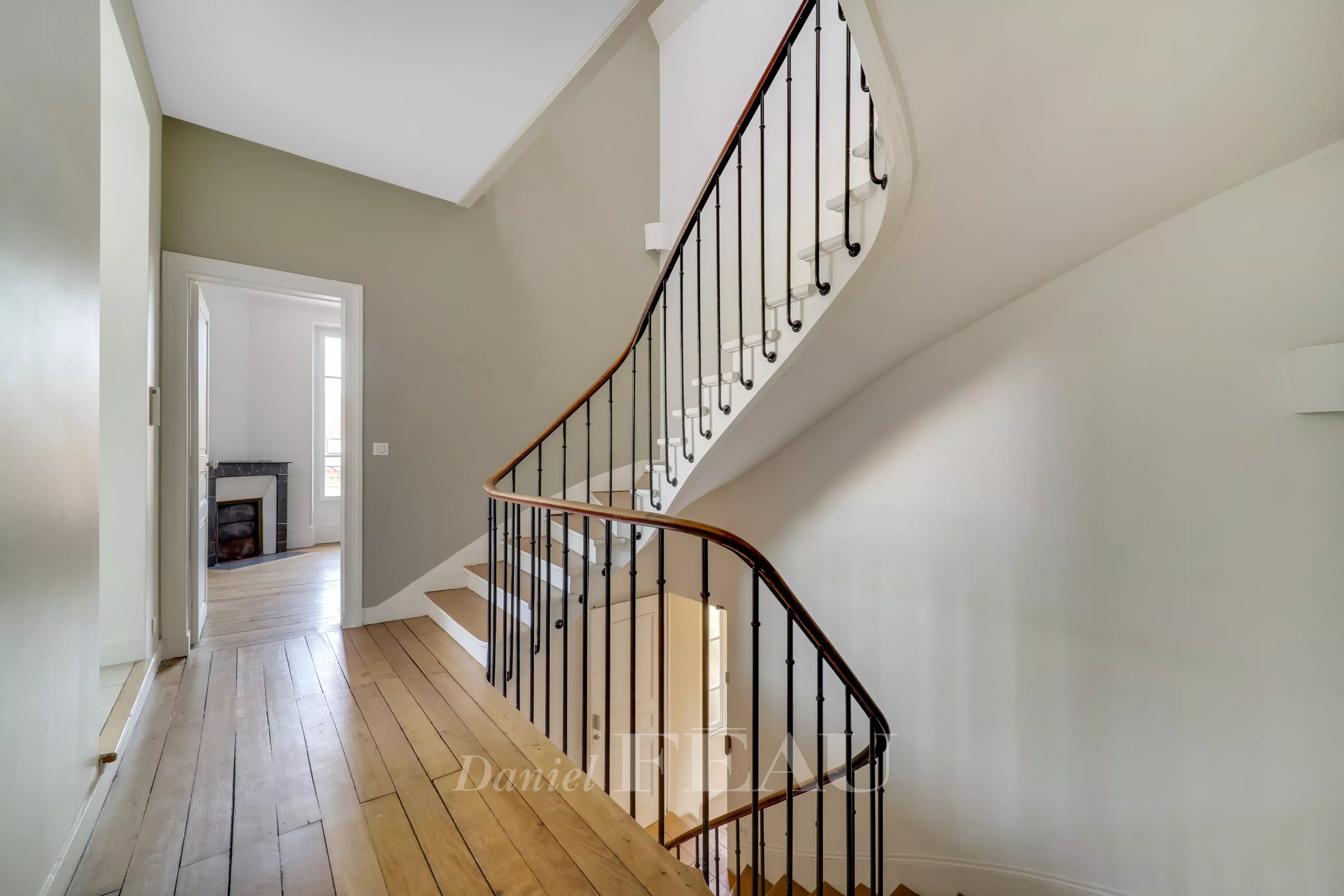 Sale Duplex Versailles