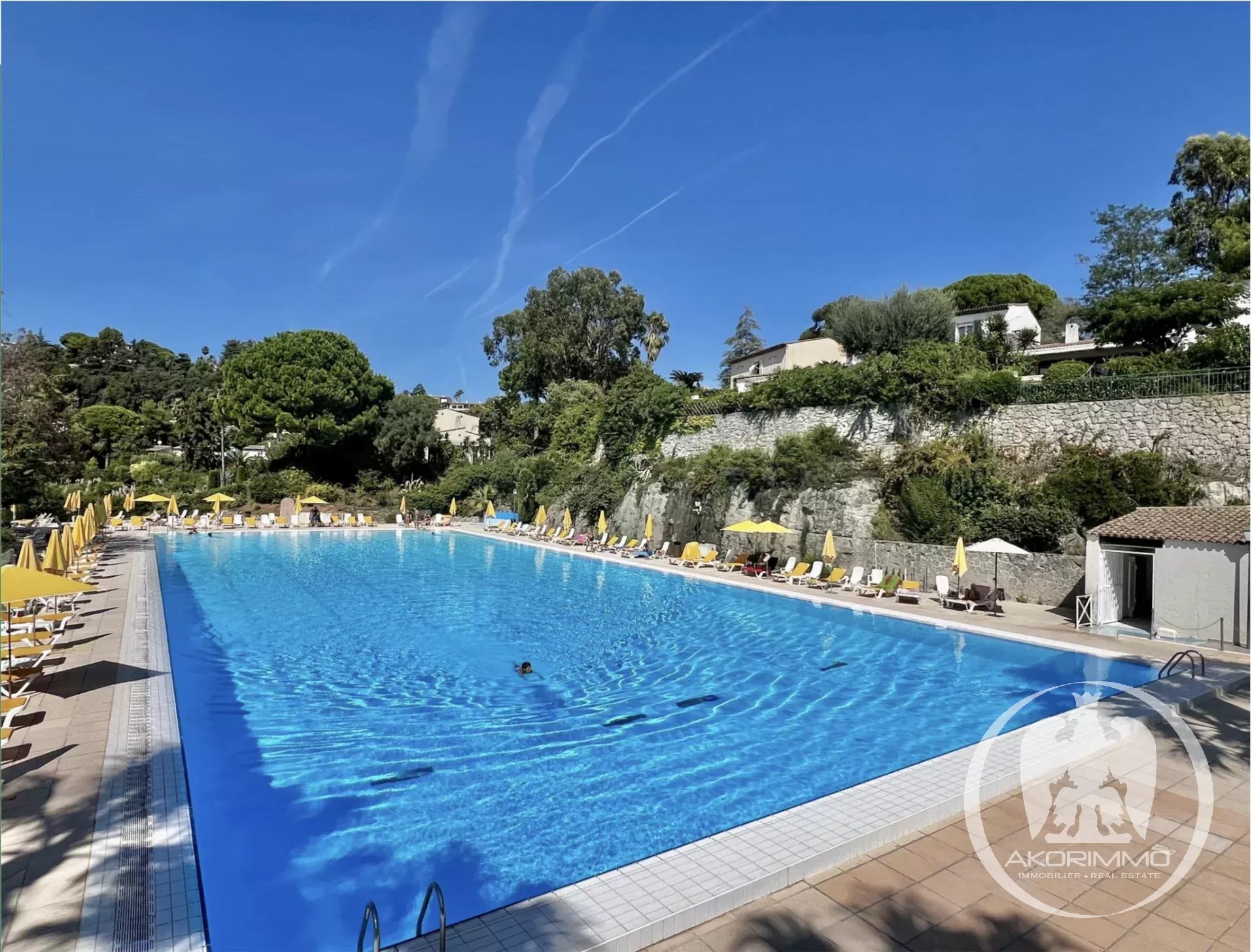 Alpes-Maritimes (06) Villeneuve Loubet Domaine LES HAUTS DE VAUGRENIER