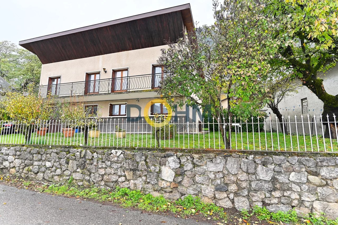 CHIGNIN, APPARTEMENT A VENDRE DE 115 M2 HABITABLES