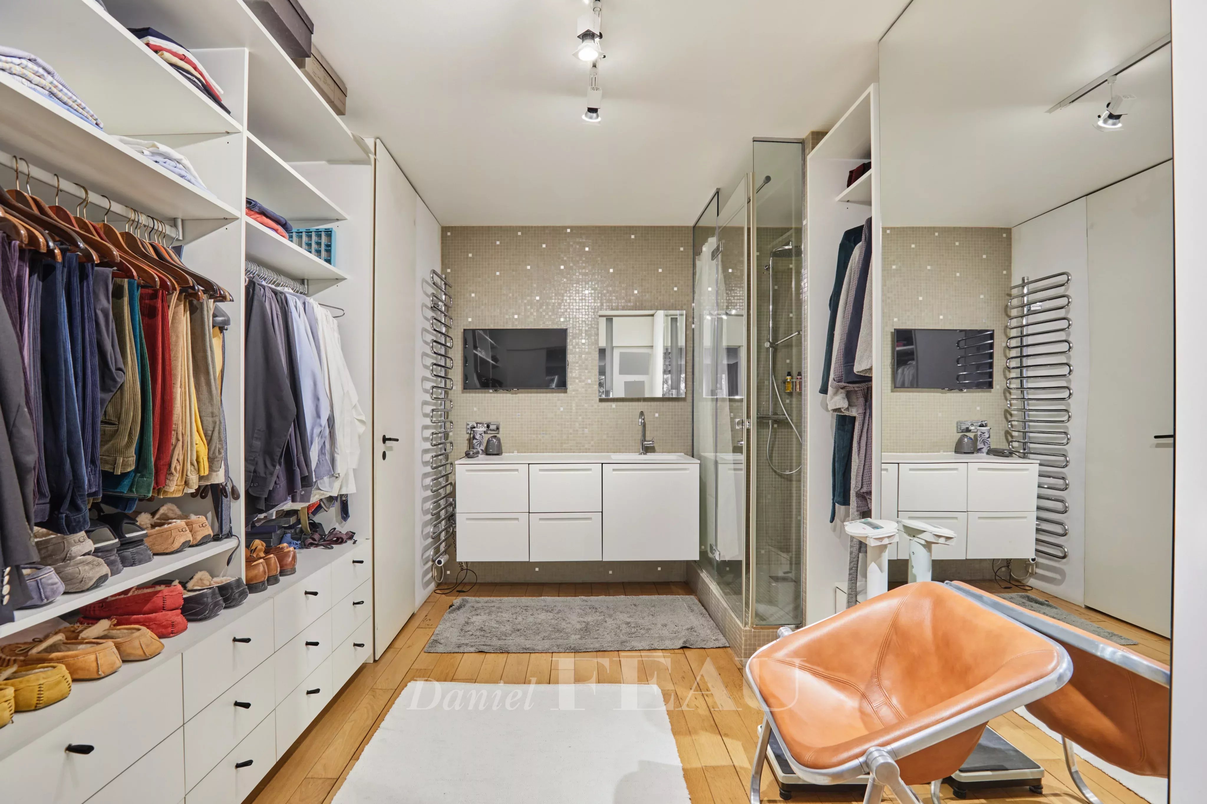 Sale Apartment Paris 7th