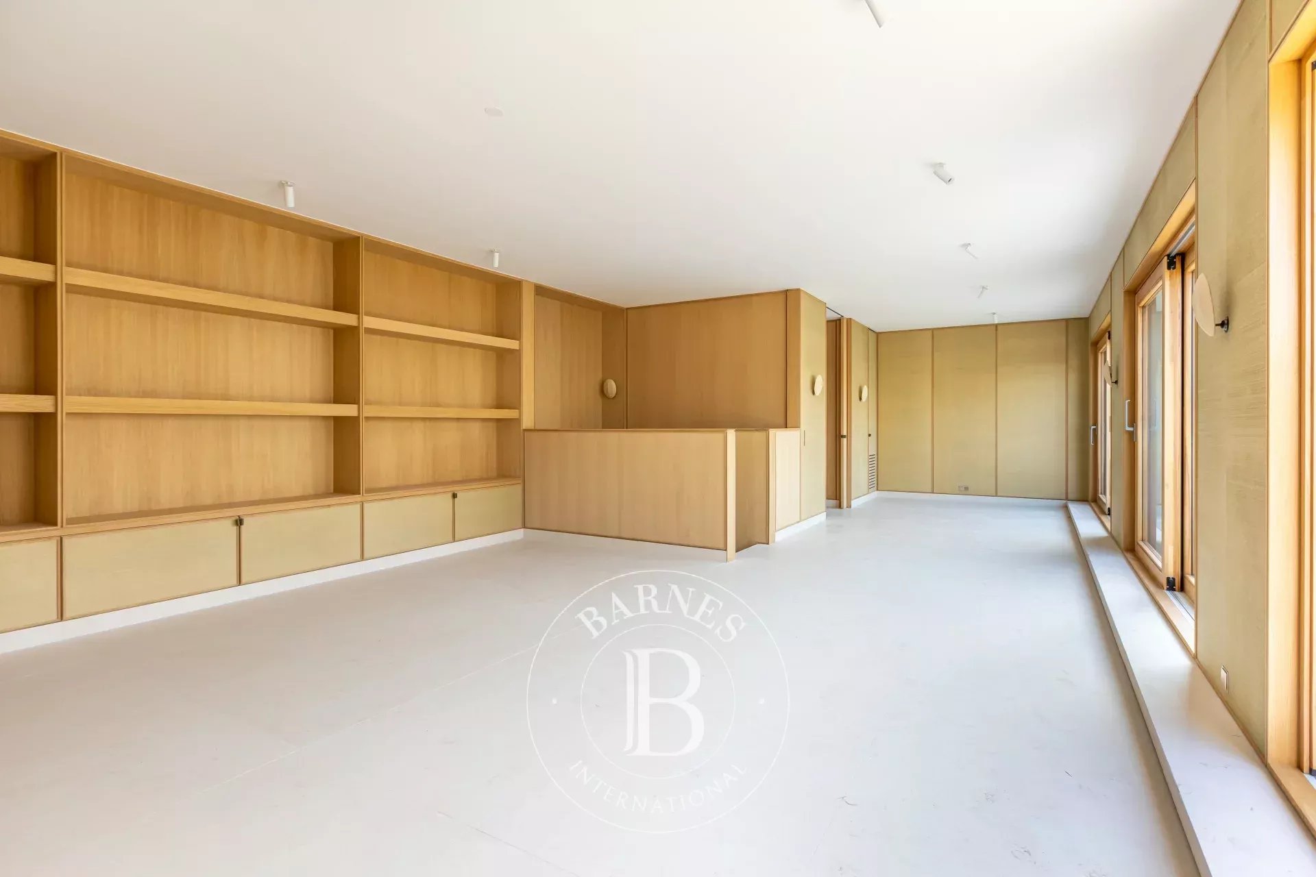 Daire Paris 8ème - picture 7