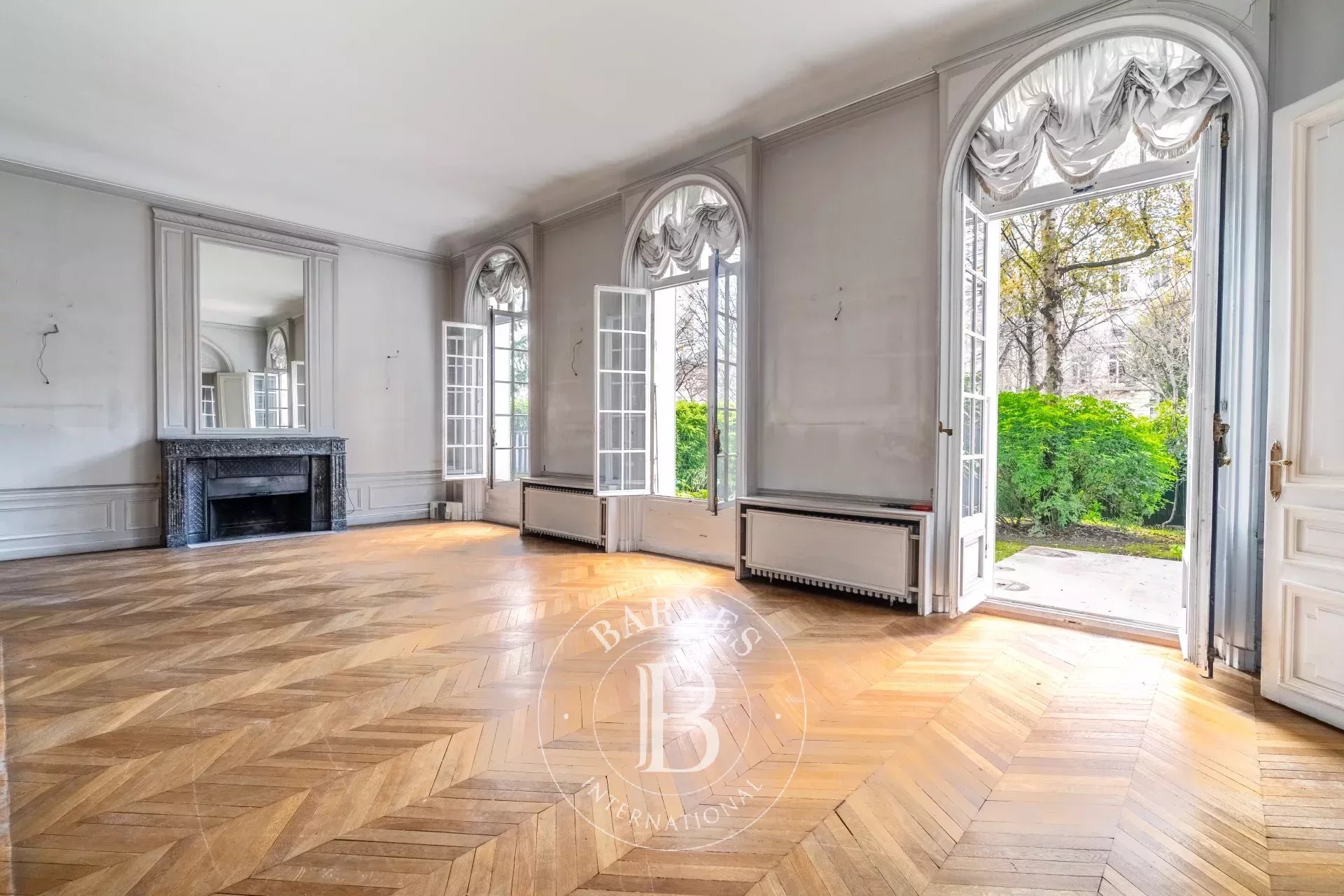 Paris 16 - Georges Mandel / Pompe - reception flat with garden - 2 bedrooms - picture 4 title=