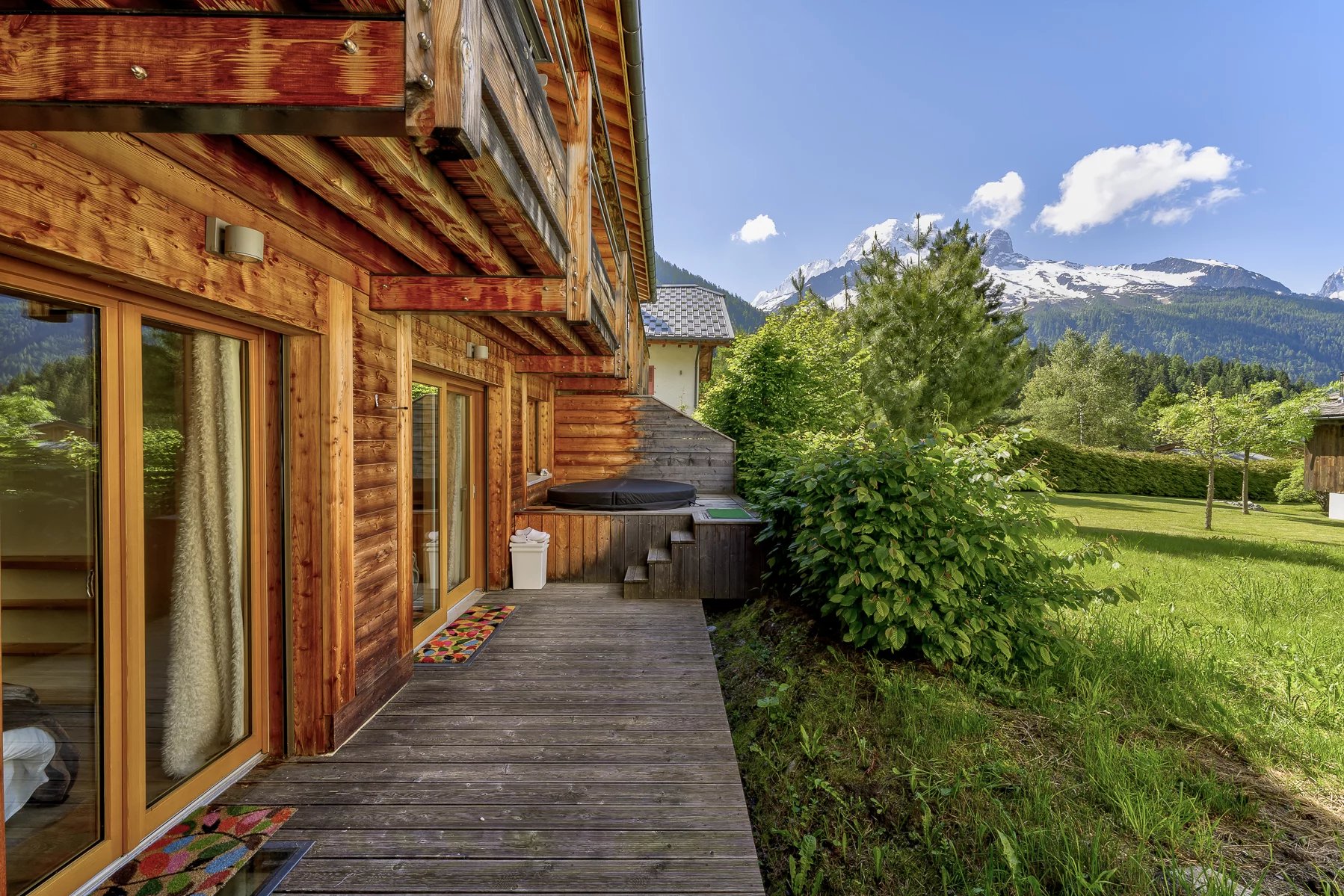 Photo of ARGENTIERE - Recently built, modern 4-bed demi-chalet