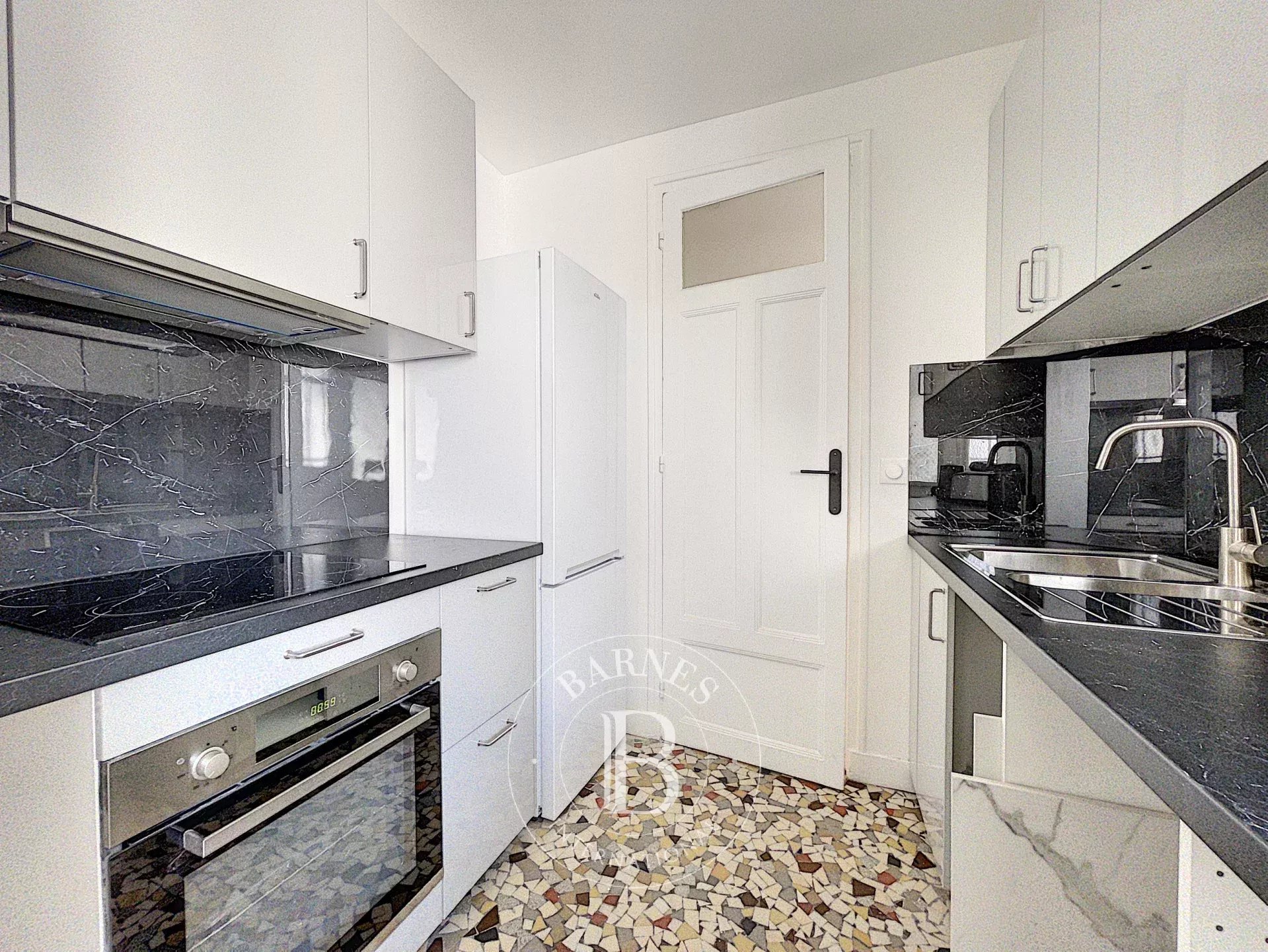 Daire Paris 16ème - picture 7