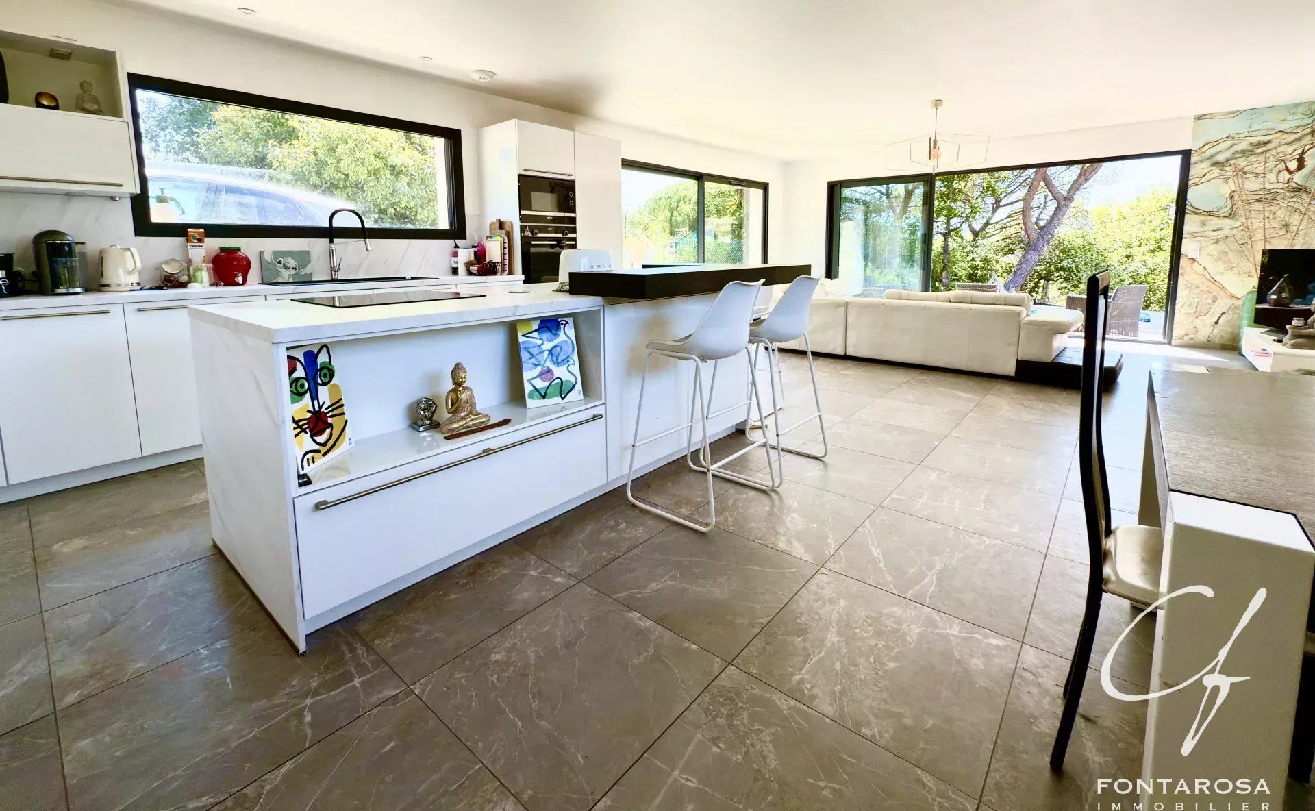 Agence immobilière de 