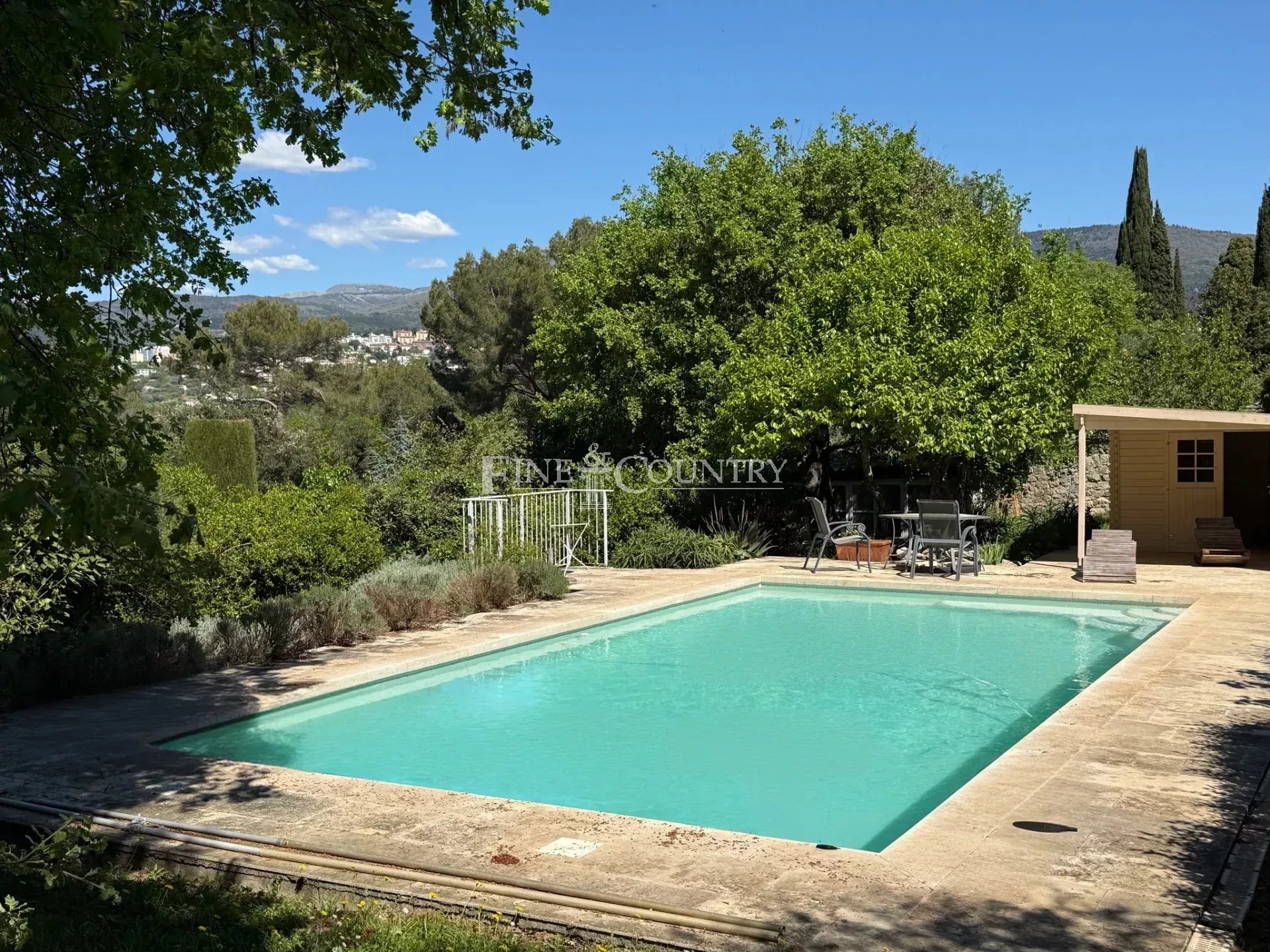 Rare 18th-Century Provençal Mas for sale Grasse Accommodation in Cannes