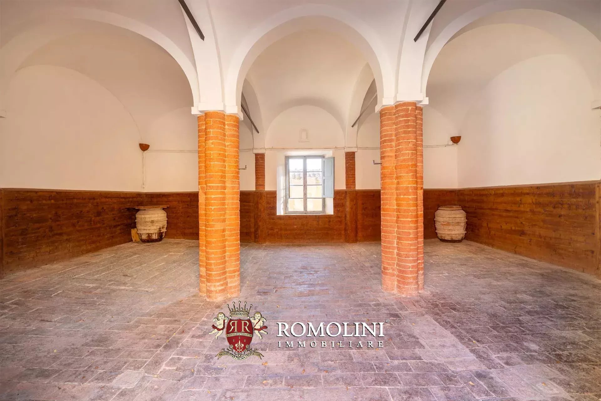 70 Bedroom Chateau's Image 49