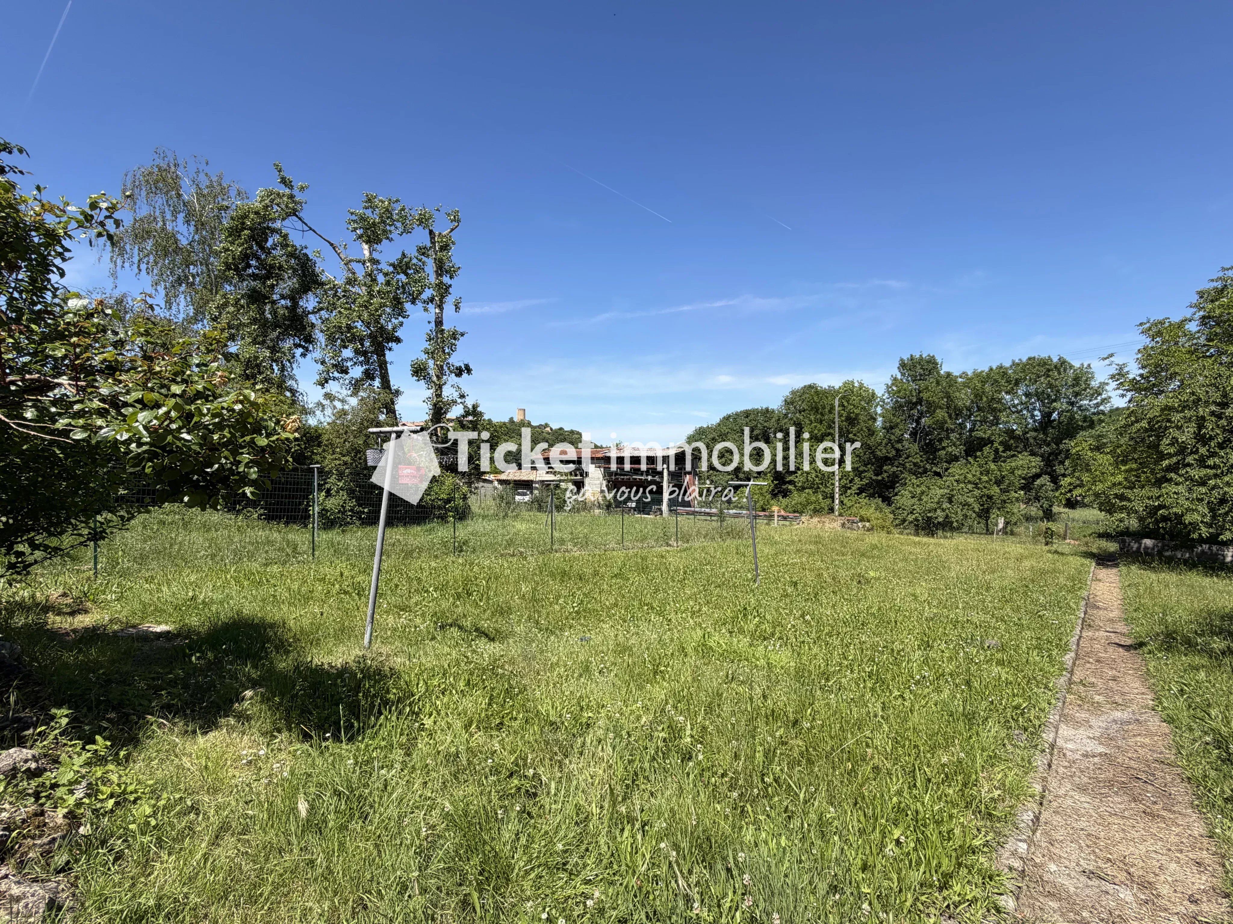 MAISON DE VILLAGE T7 187m2 AVEC 438m2 DE TERRAIN AURIGNAC — photo 9