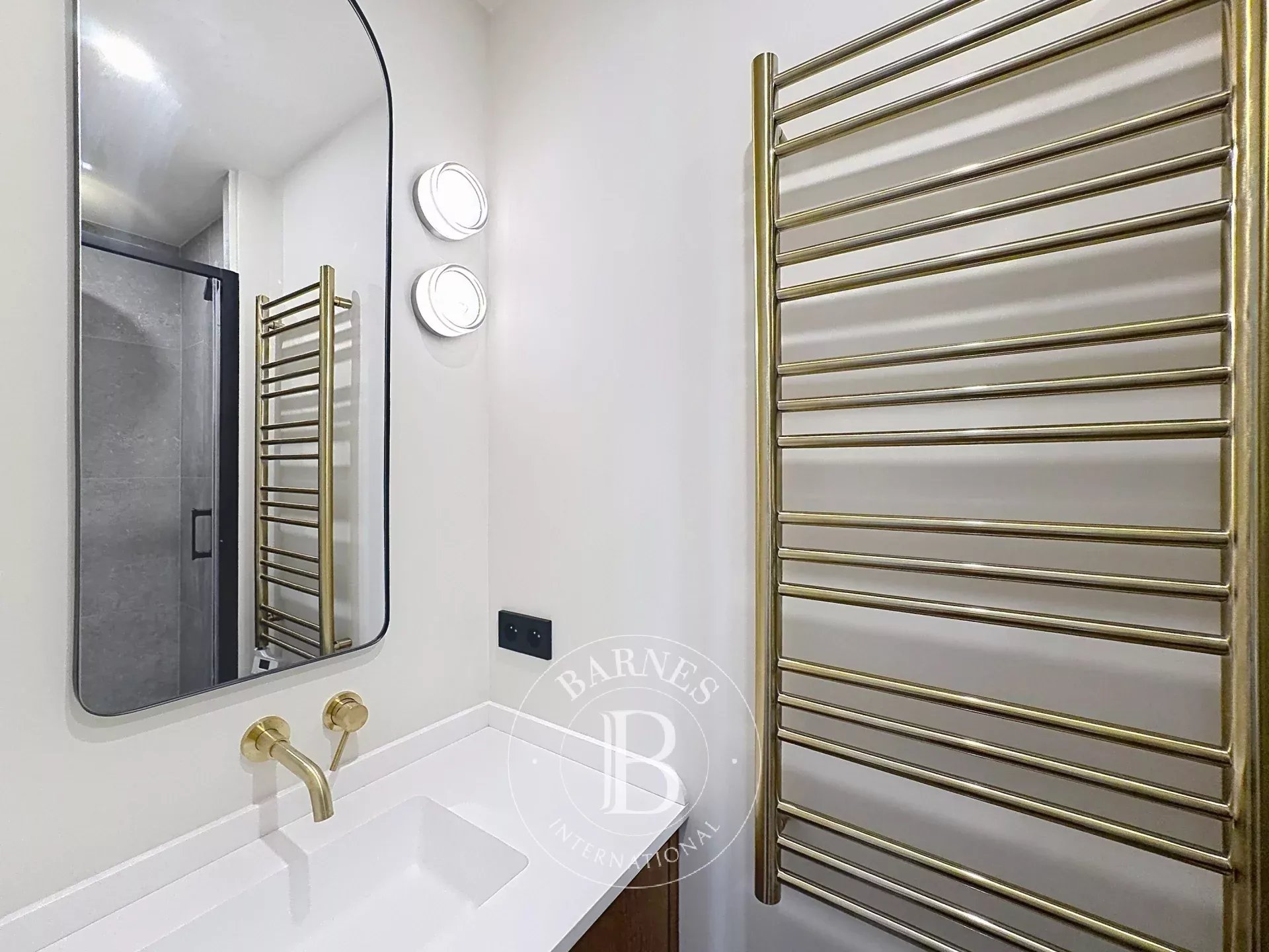 Paris  - Apartment 3 Bedrooms - picture 4
