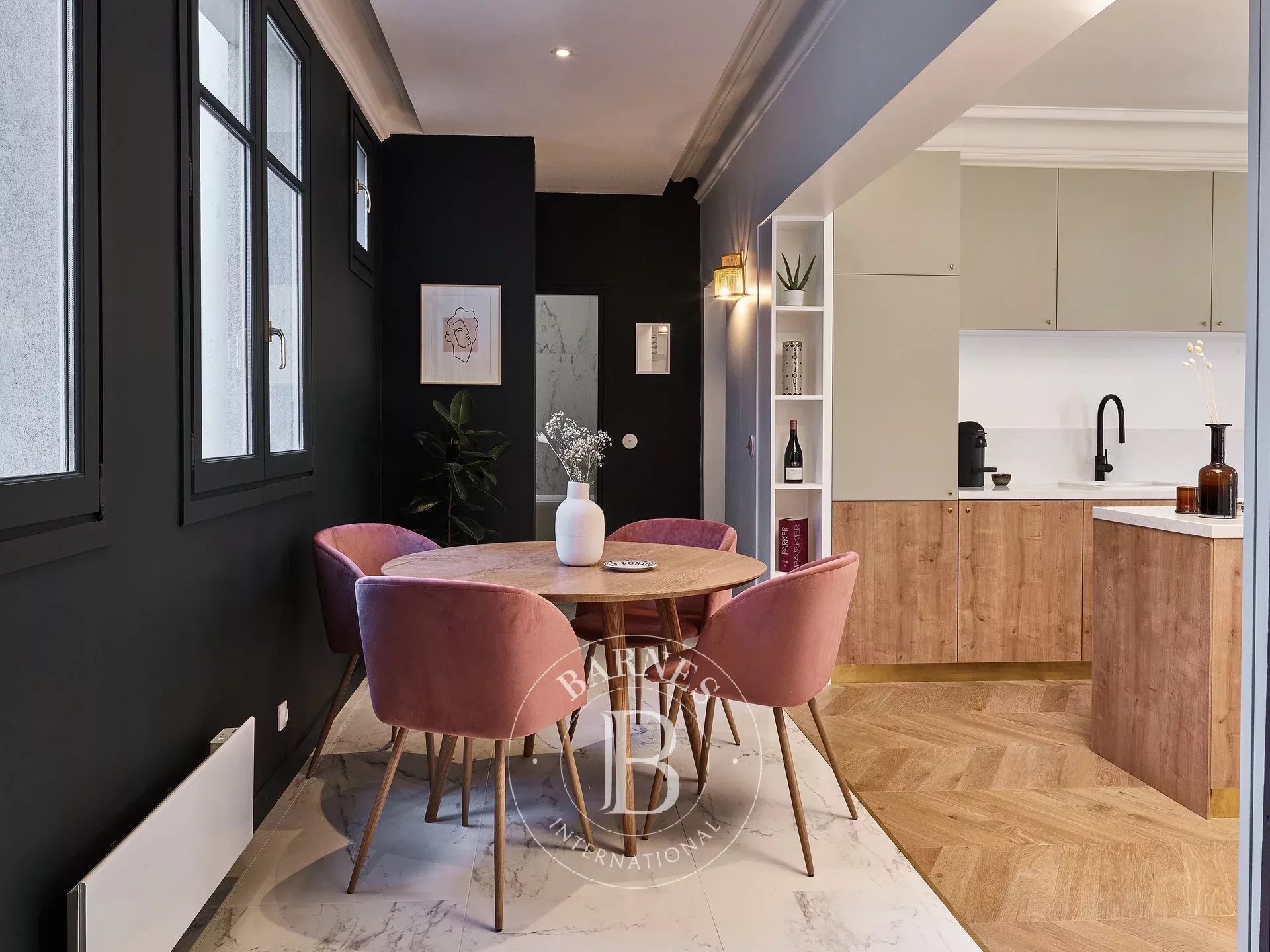 Daire Paris 3ème - picture 6