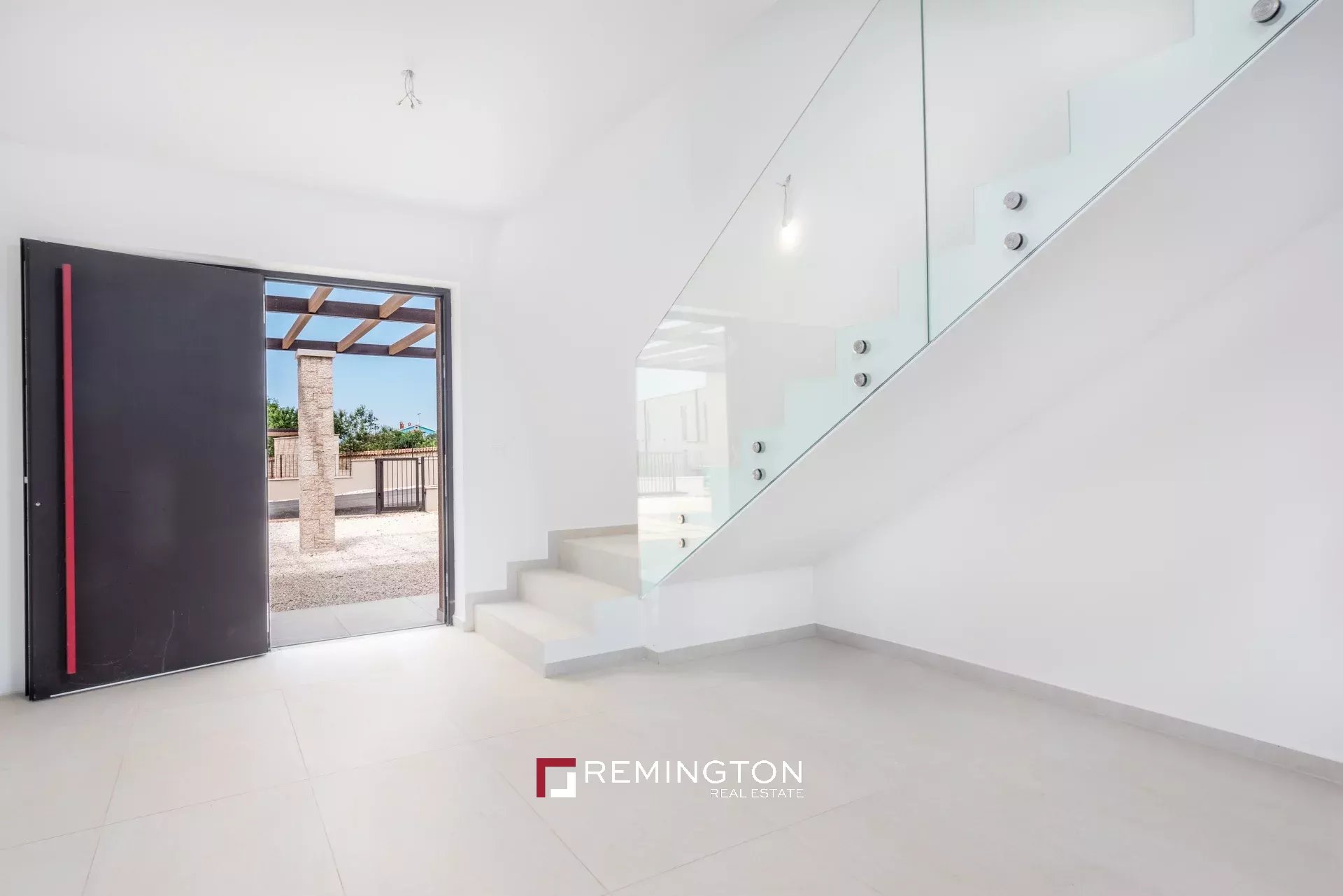 4 Bedroom Villa/Townhouse's Image 3