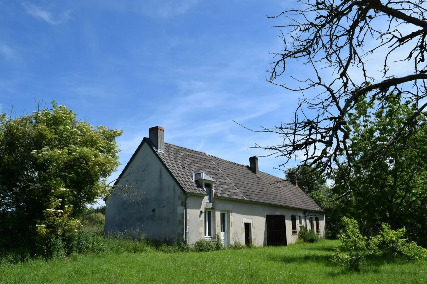 Fermette à vendre dans la Nièvre avec 3375 m² de terrain