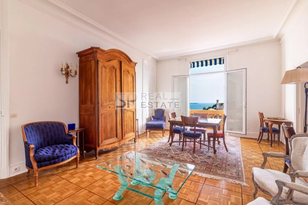 City center / panoramic sea view — photo 3