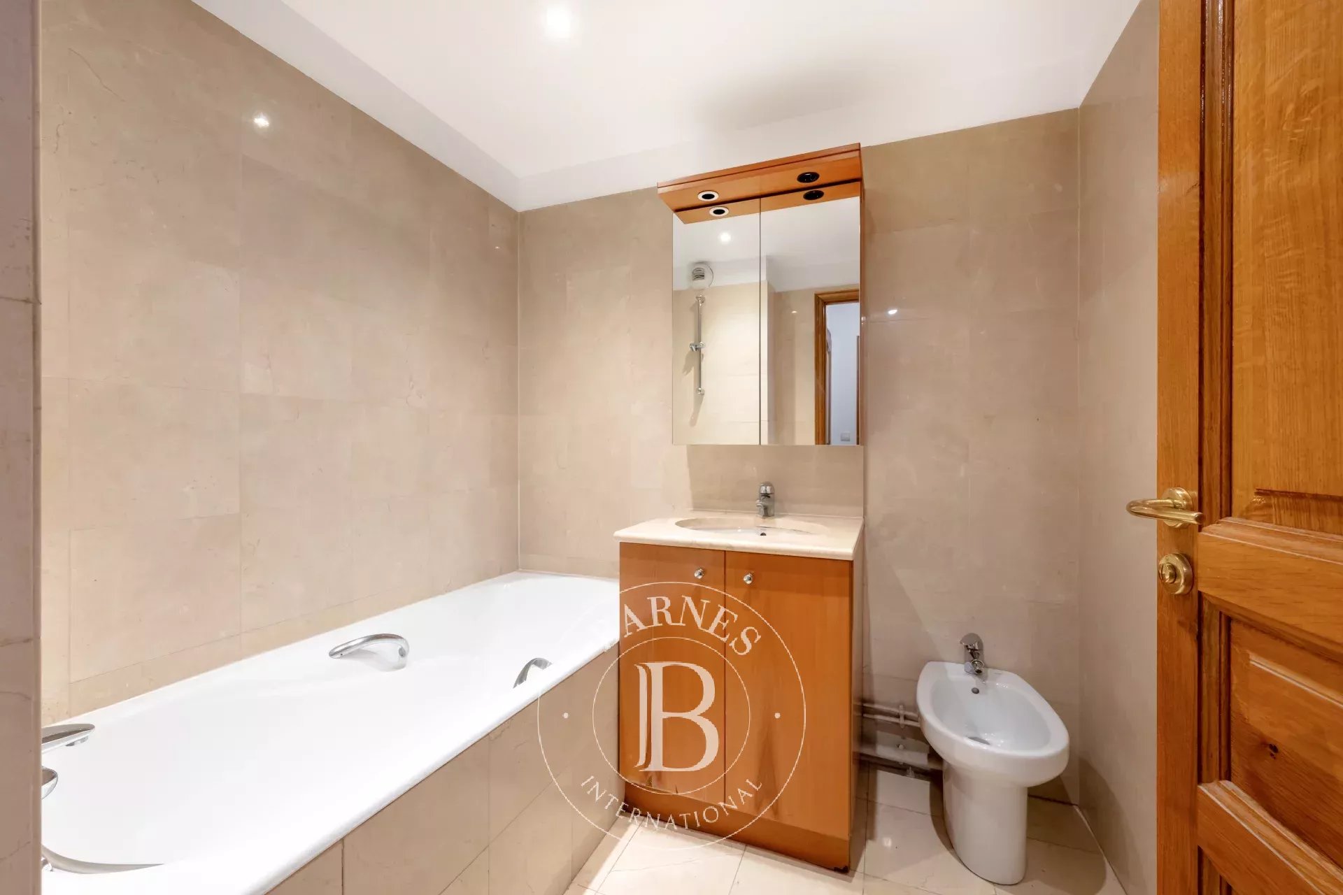 Daire Paris 16ème - picture 8