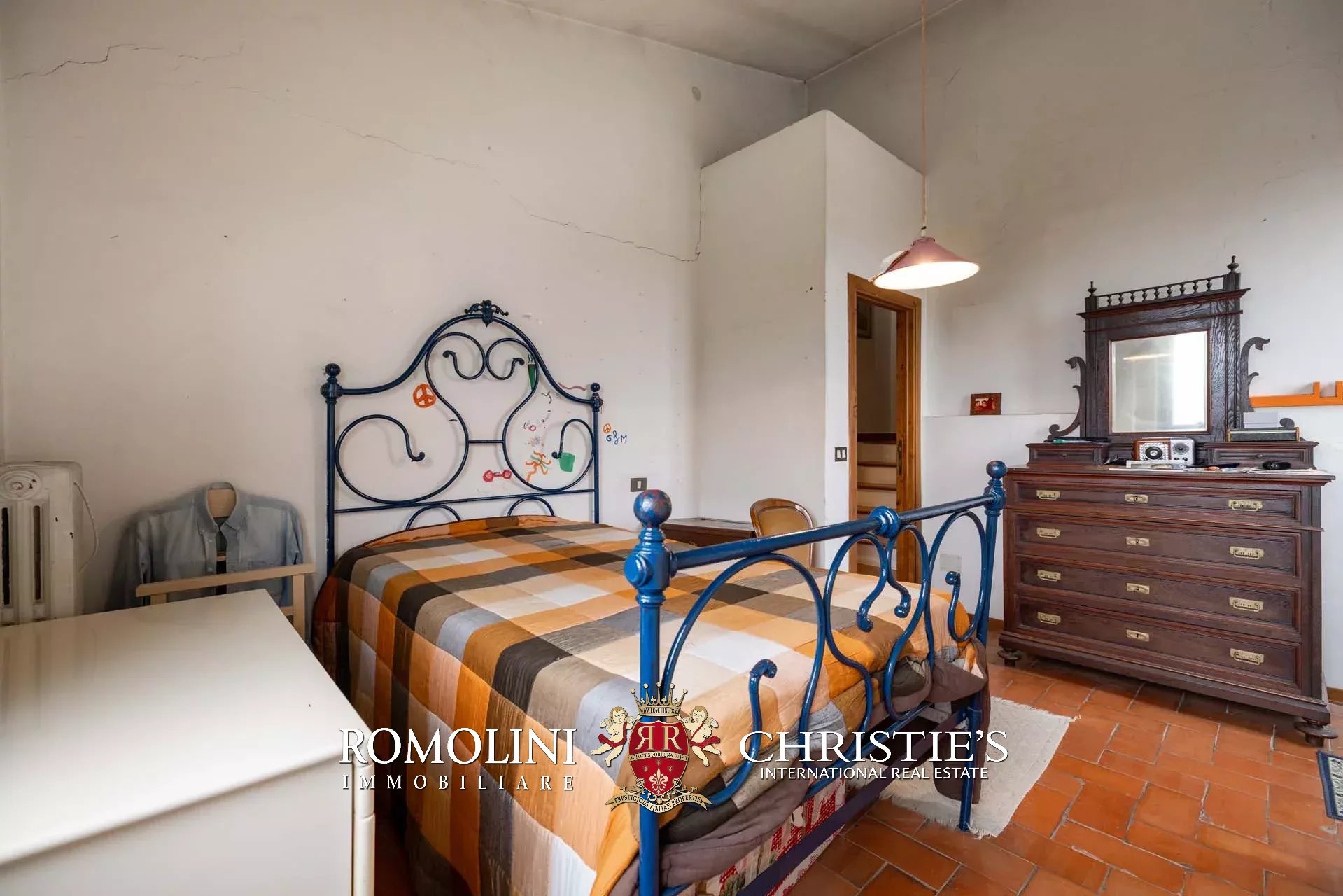 9 Bedroom Villa/Townhouse's Image 27