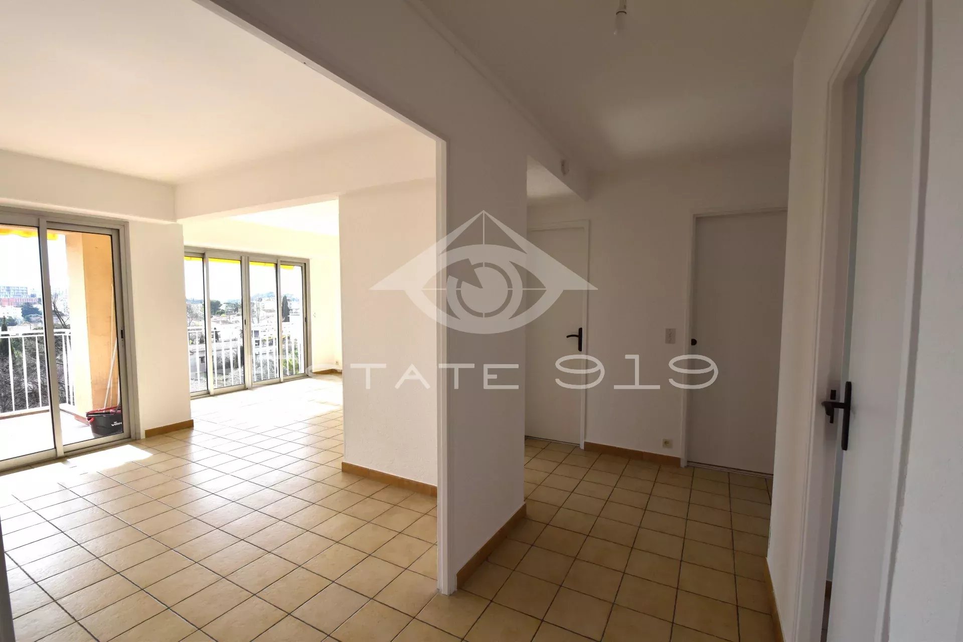 EXCLUSIVITE - LE CANNET -  2 PIECES 63,32 M² - VUE PANORAMIQUE