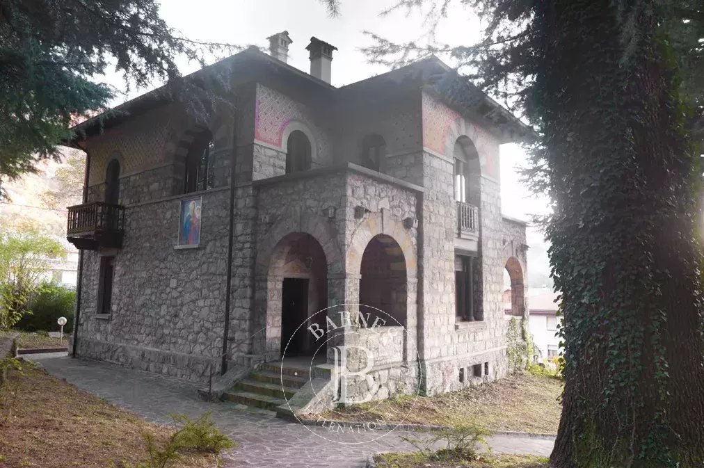 Villa Esino Lario