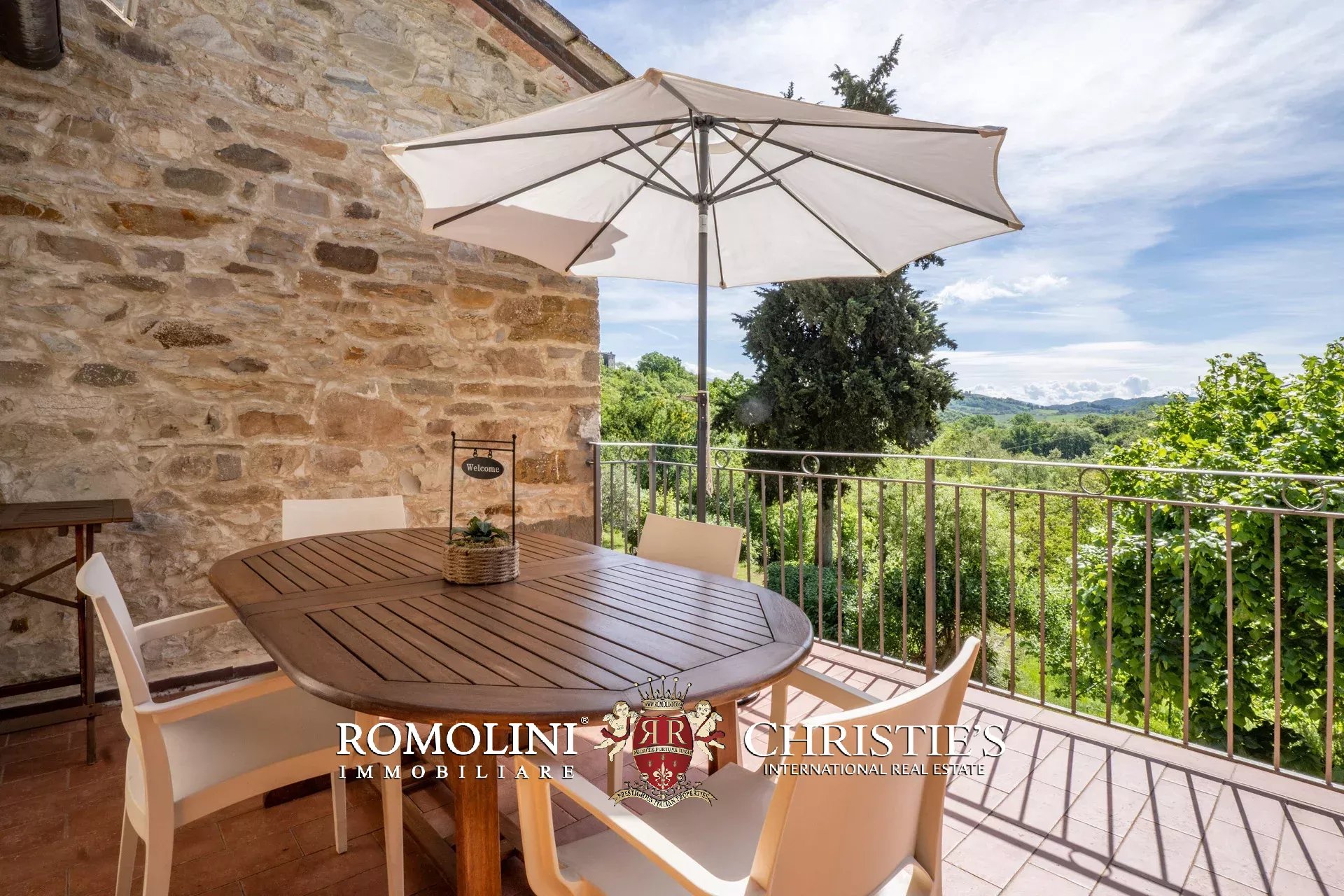 6 Bedroom Villa/Townhouse's Image 95
