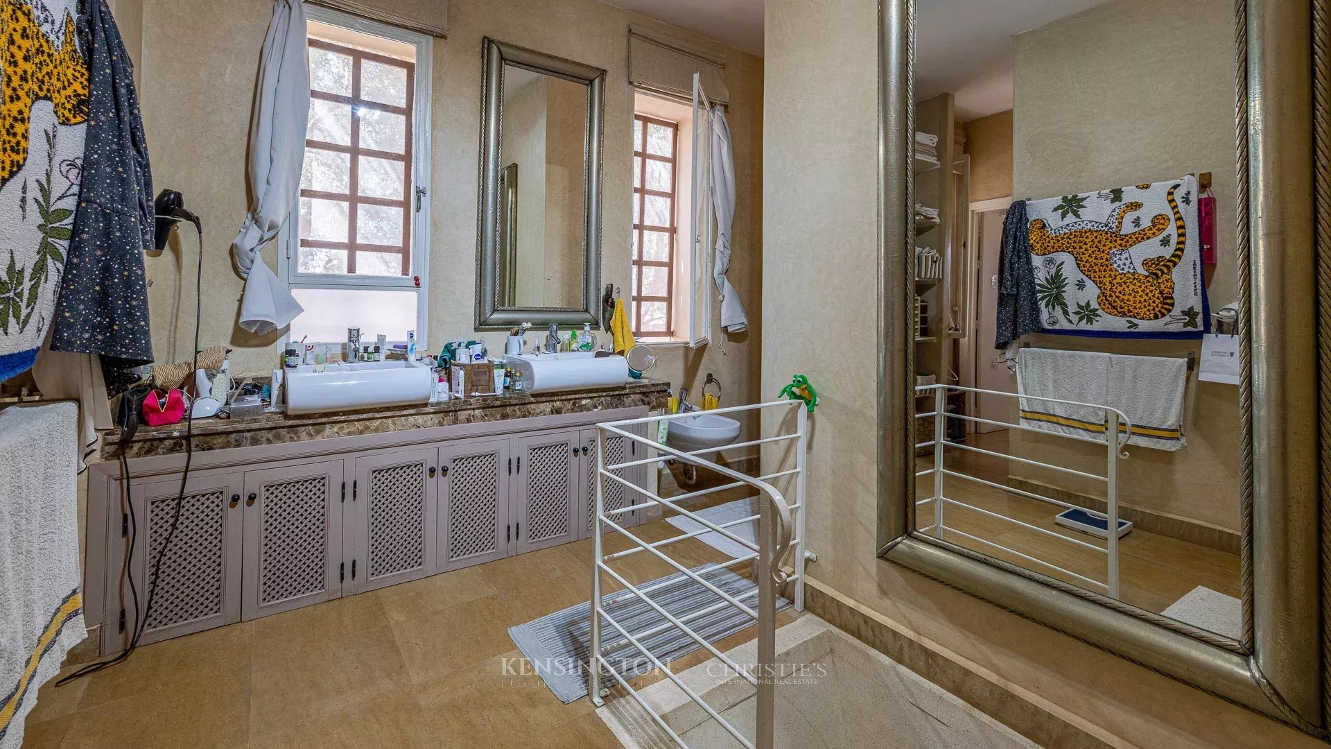 5 Bedroom Villa/Townhouse's Image 19
