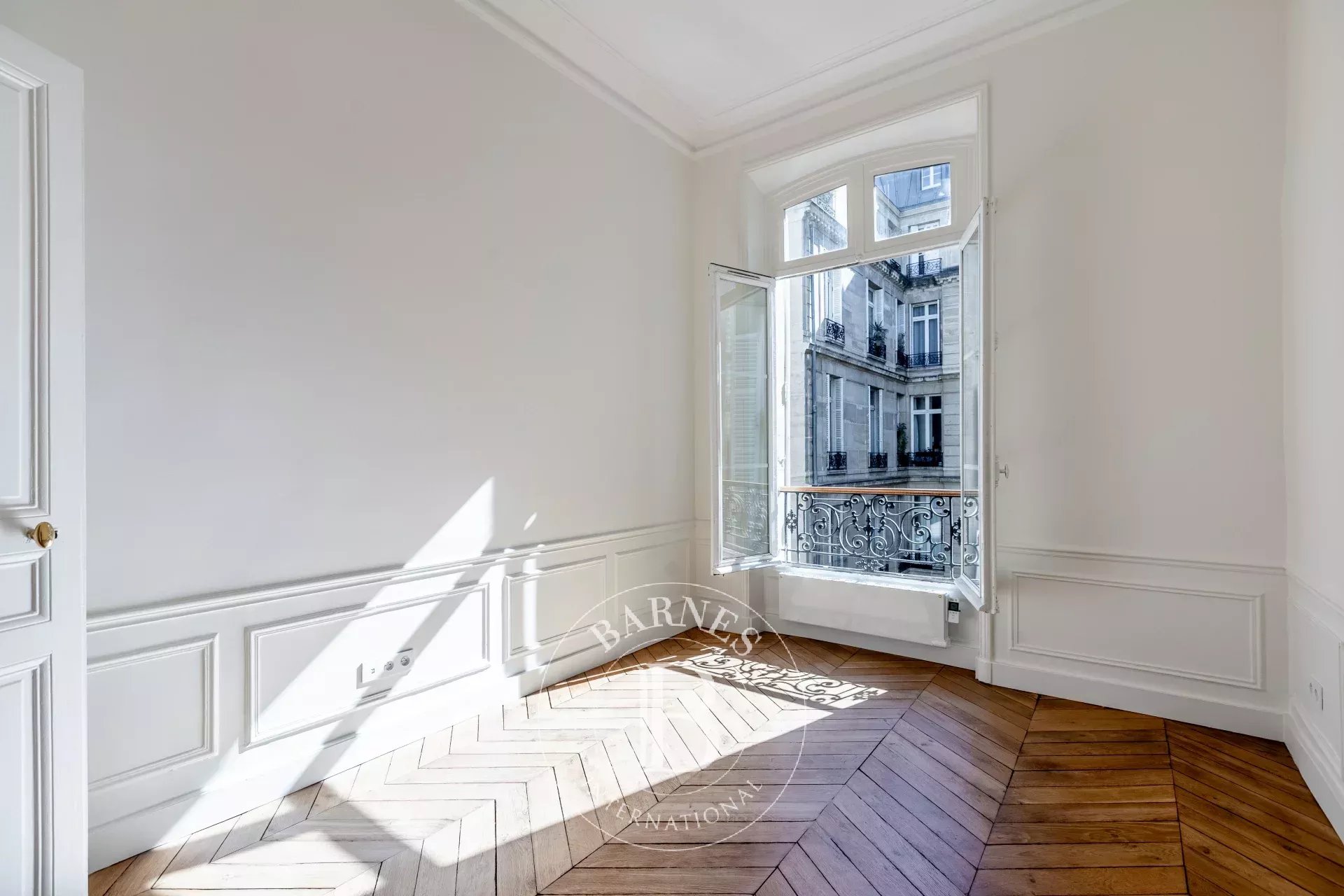 Paris  - Apartment 4 Bedrooms - picture 20