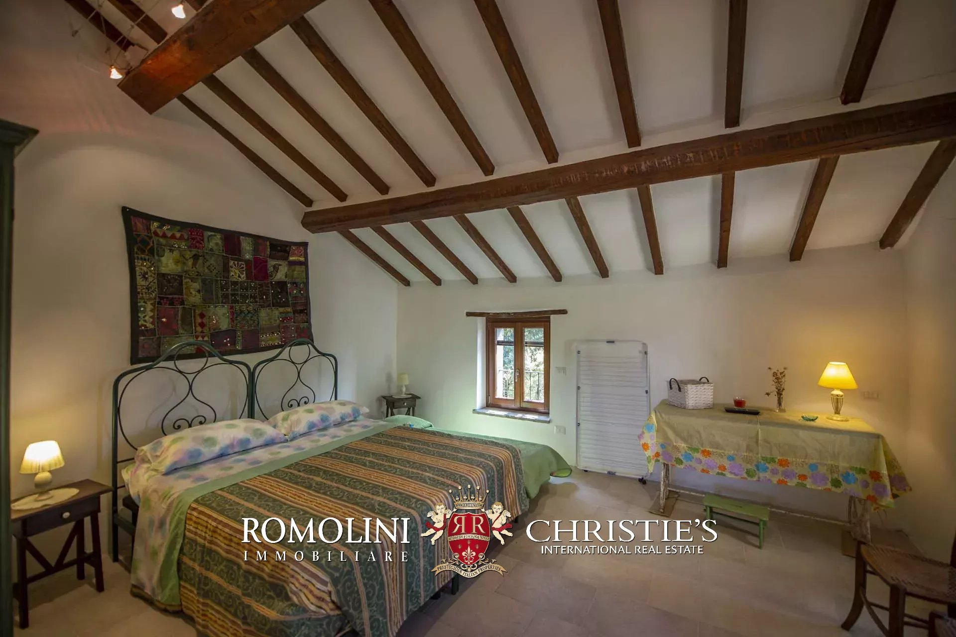11 Bedroom Villa/Townhouse's Image 42