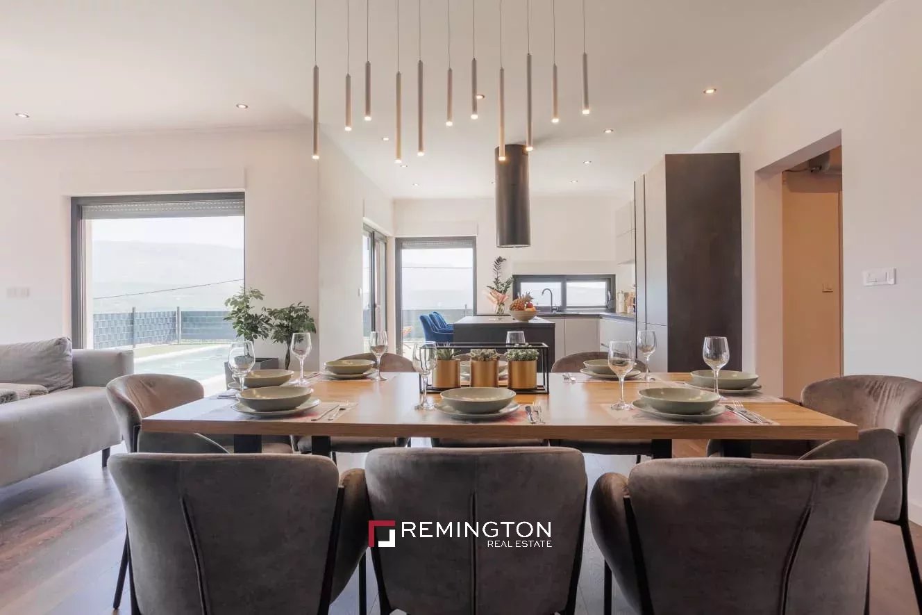 3 Bedroom Villa/Townhouse's Image 9