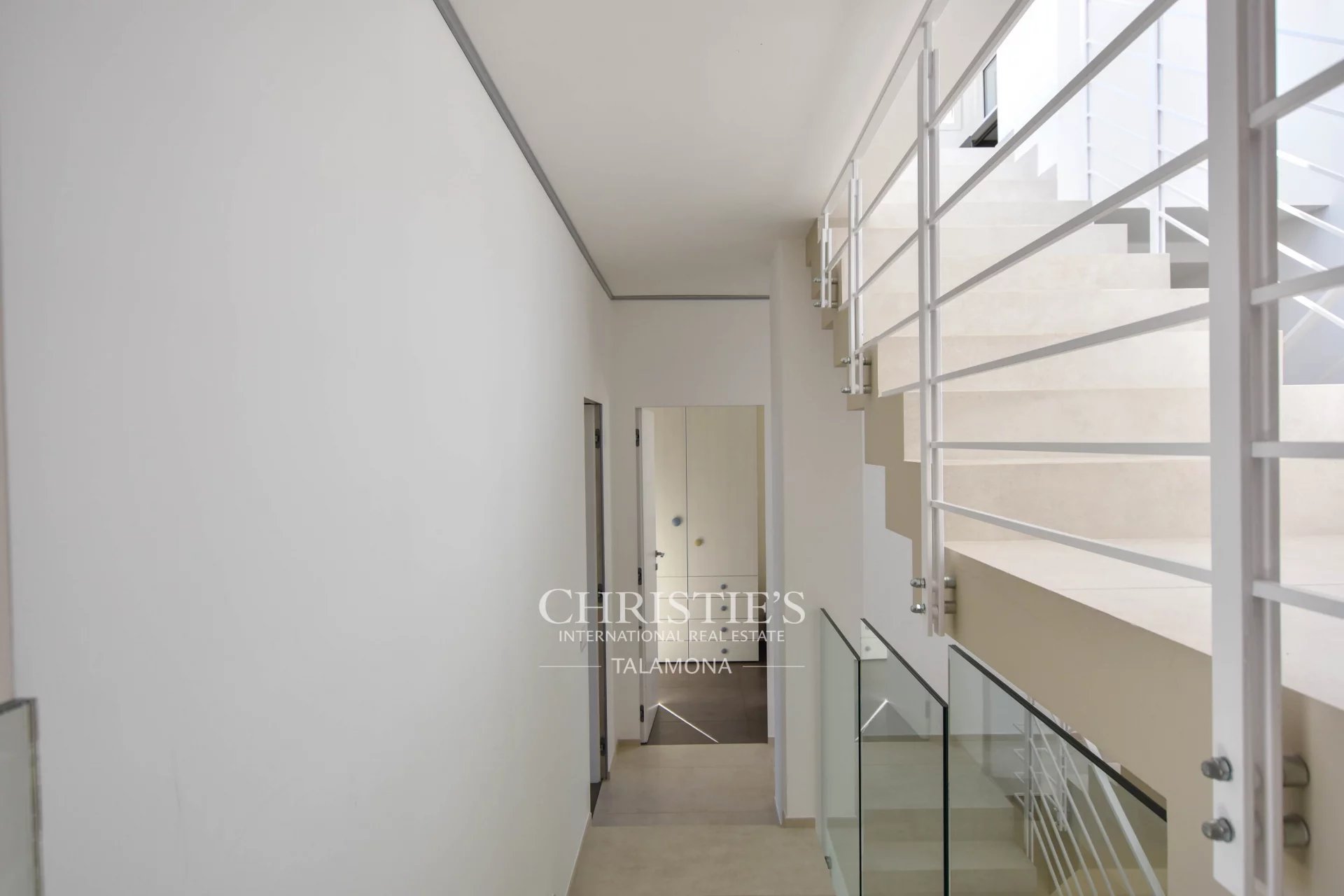 3 Bedroom Villa/Townhouse's Image 59