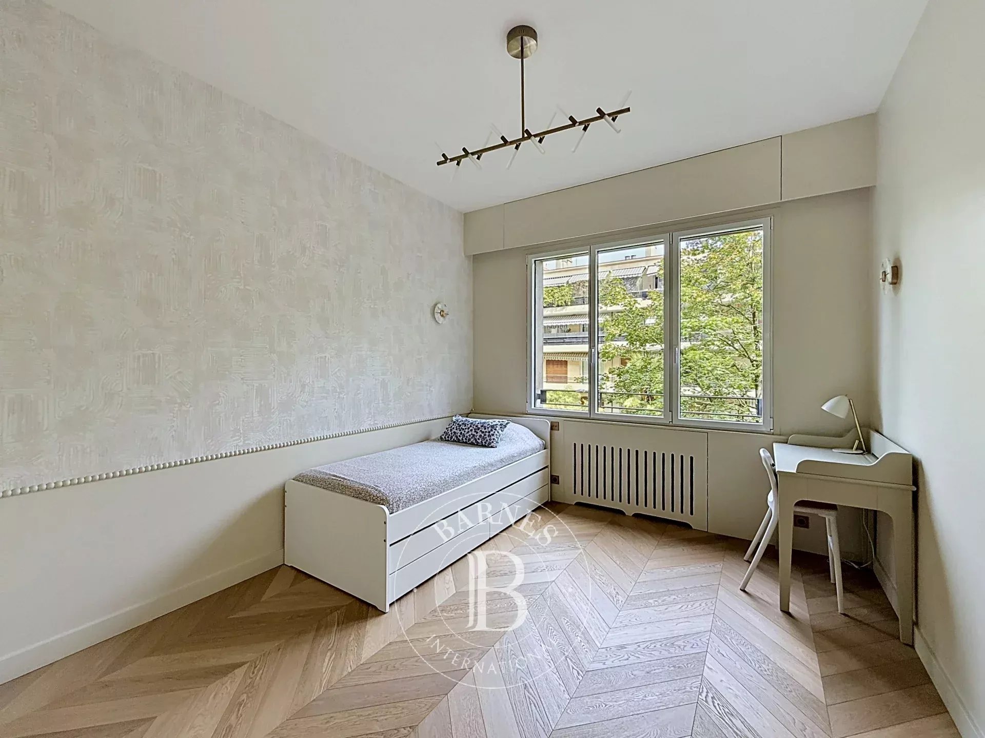 Neuilly-sur-Seine  - Piso 5 Cuartos 3 Habitaciones - picture 12