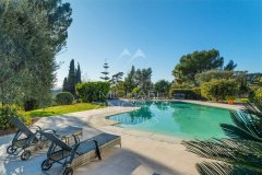 Luxury Architect Villa in Vence | Modern Family Estate with Sea Views — photo 5 of 7