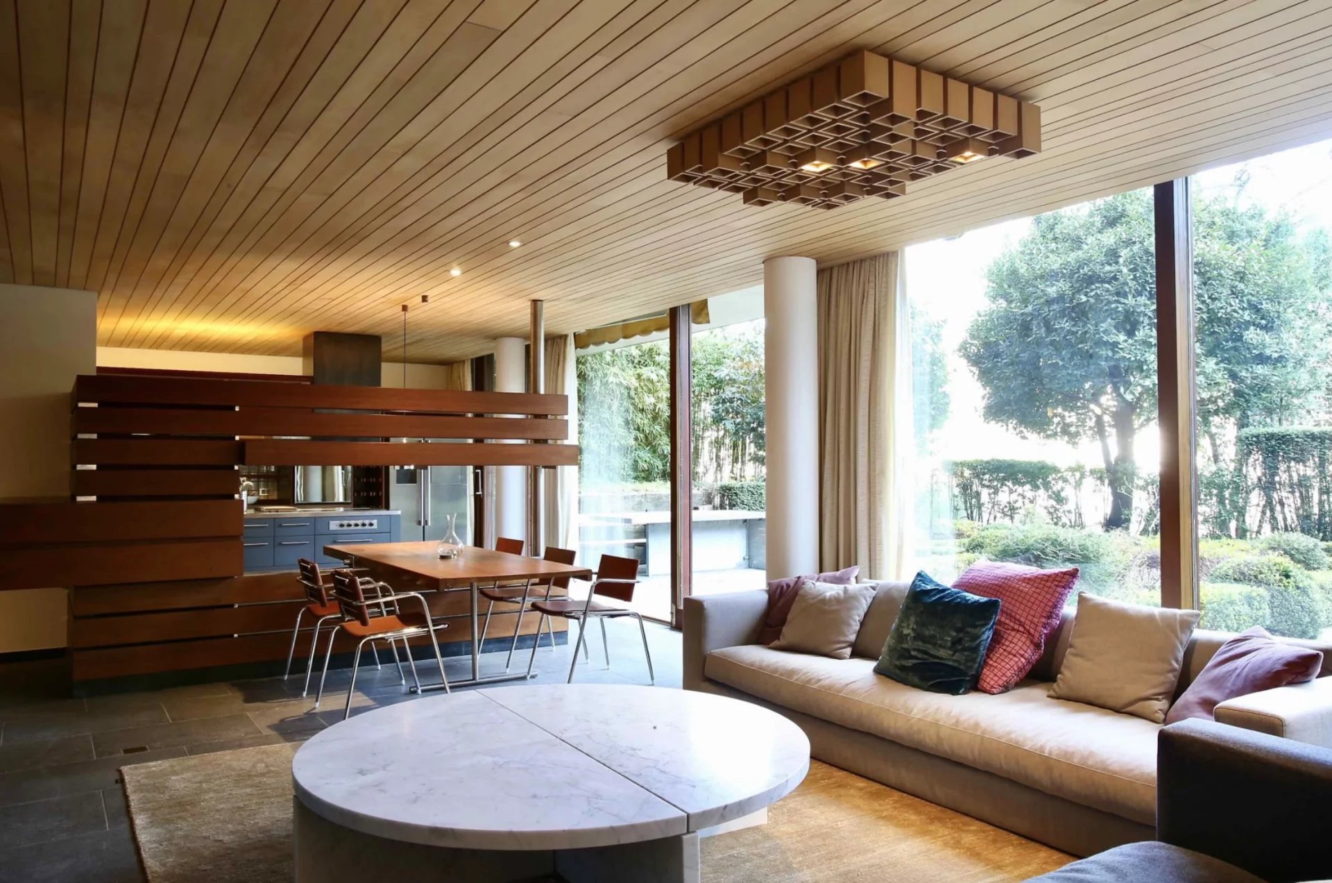 Etangs d’Ixelles – Rez meublé 3ch 3sdb + terrasse + double pkg