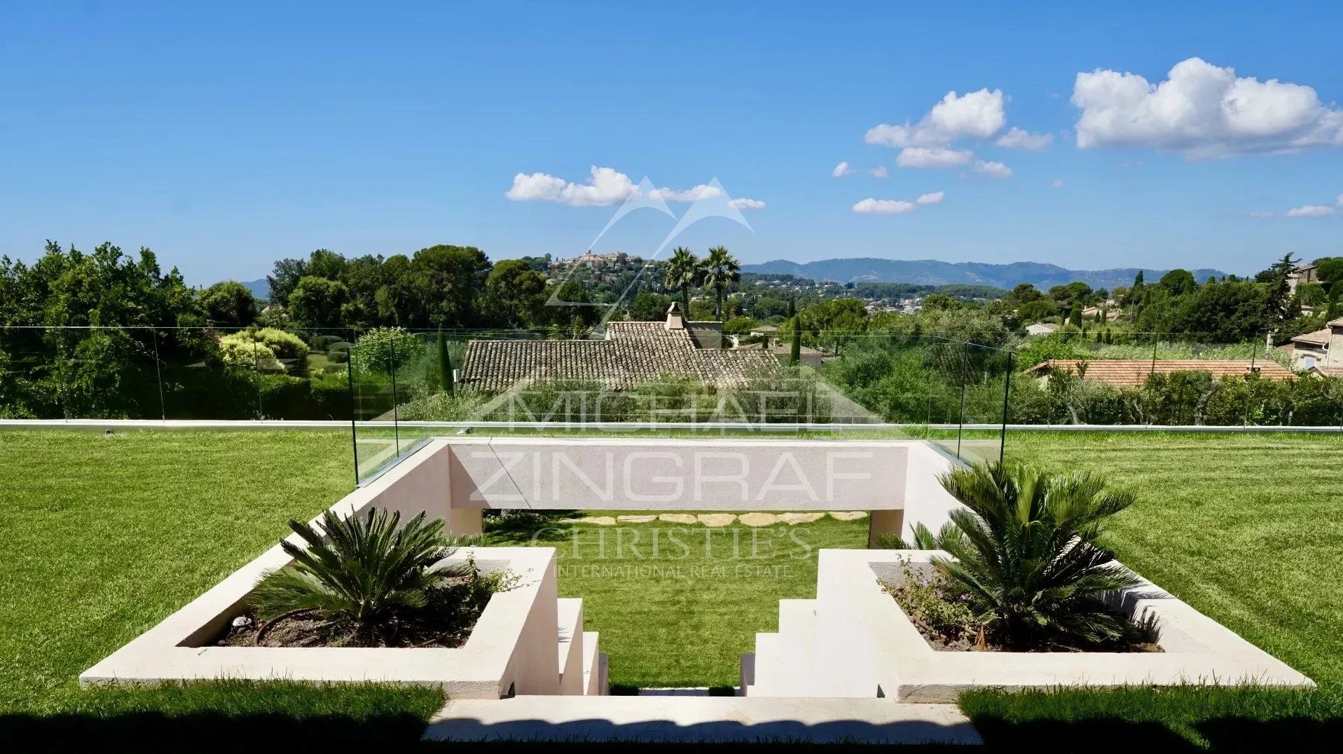 6 Bedroom Villa/Townhouse's Image 5