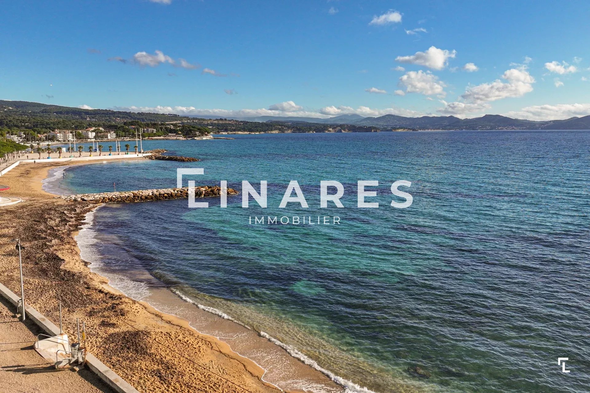 LE MEDITERRANEEN - Appartement T3 de 75m2 - Terrasse - 13600 LA CIOTAT