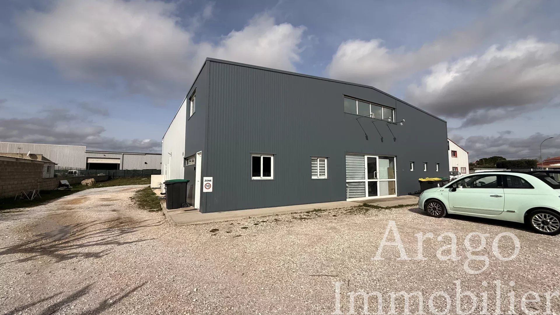 HANGAR A VENDRE RIVESALTES