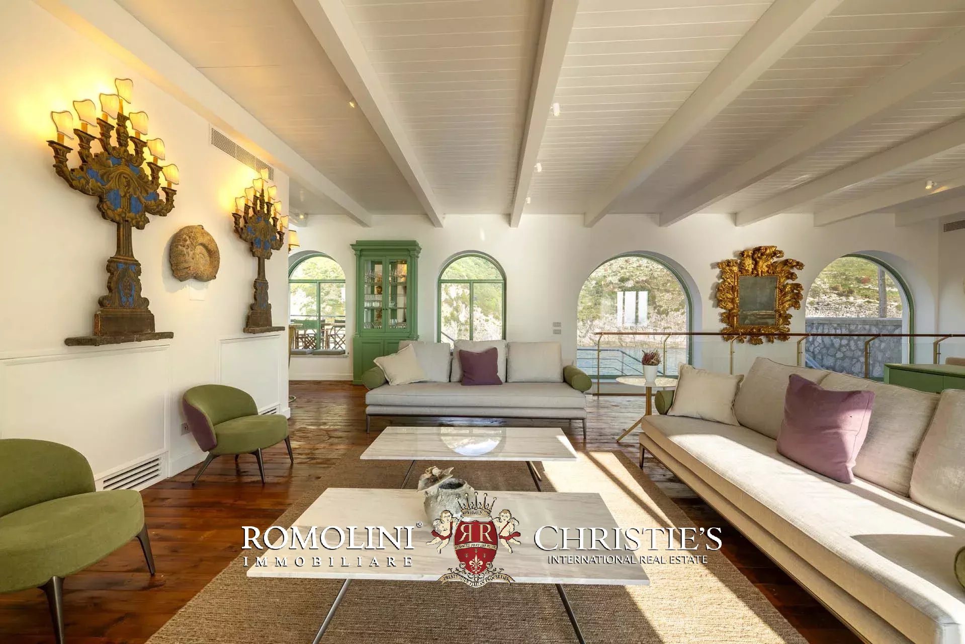 8 Bedroom Villa/Townhouse's Image 68