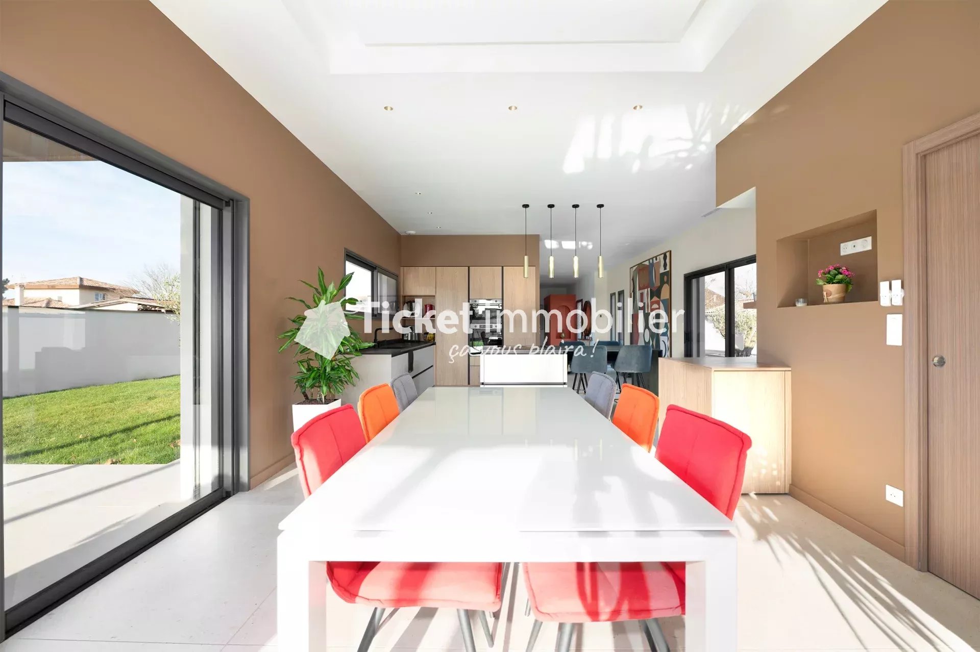 VILLA CONTEMPORAINE T4 160m2 NEUVE AVEC DOUBLE GARAGE, CLIMATISATION GAINABLE, SUPERBES PRESTATIONS, 1111m2 DE TERRAIN ... — photo 18