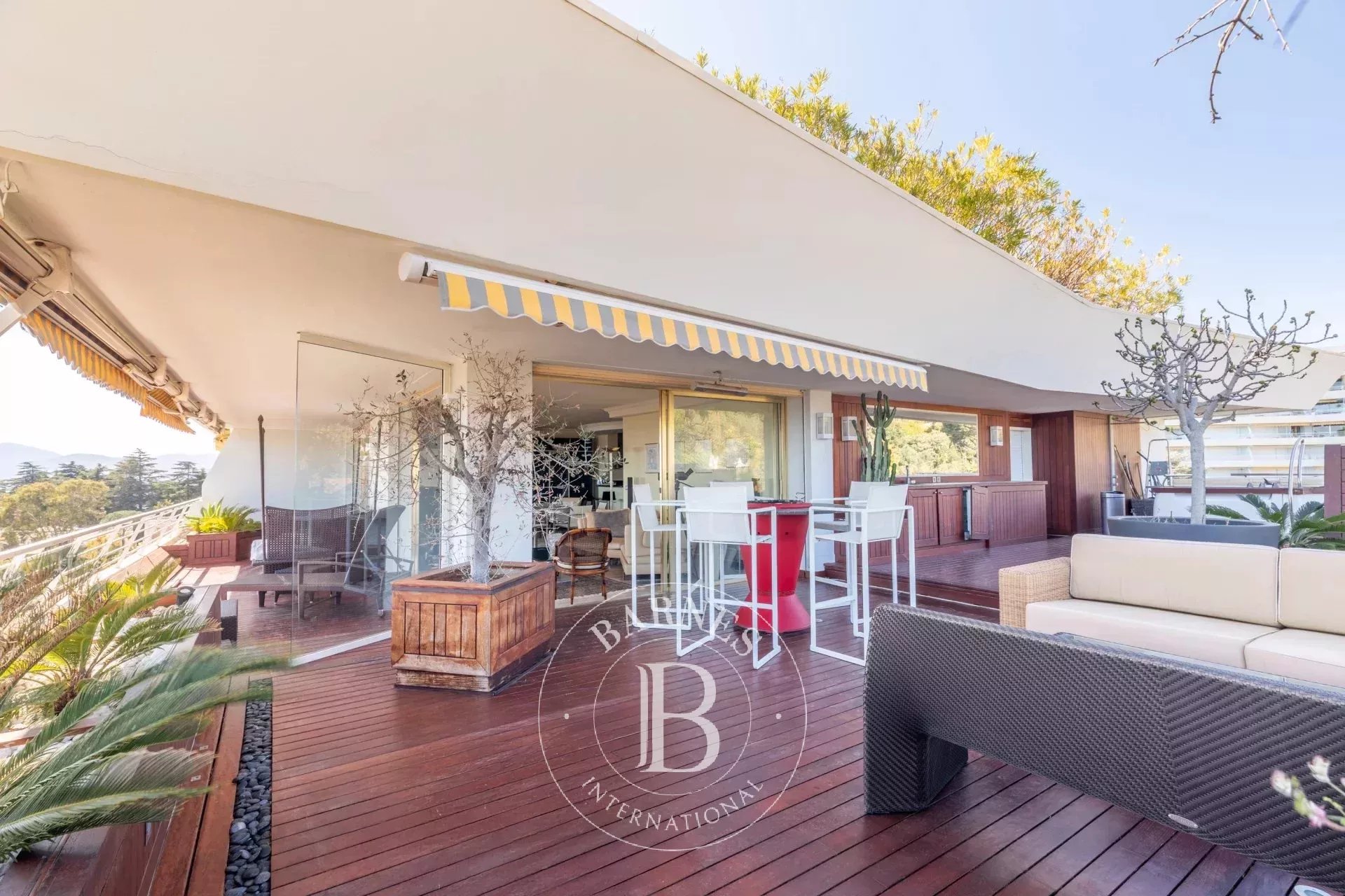 Daire Cannes - picture 11