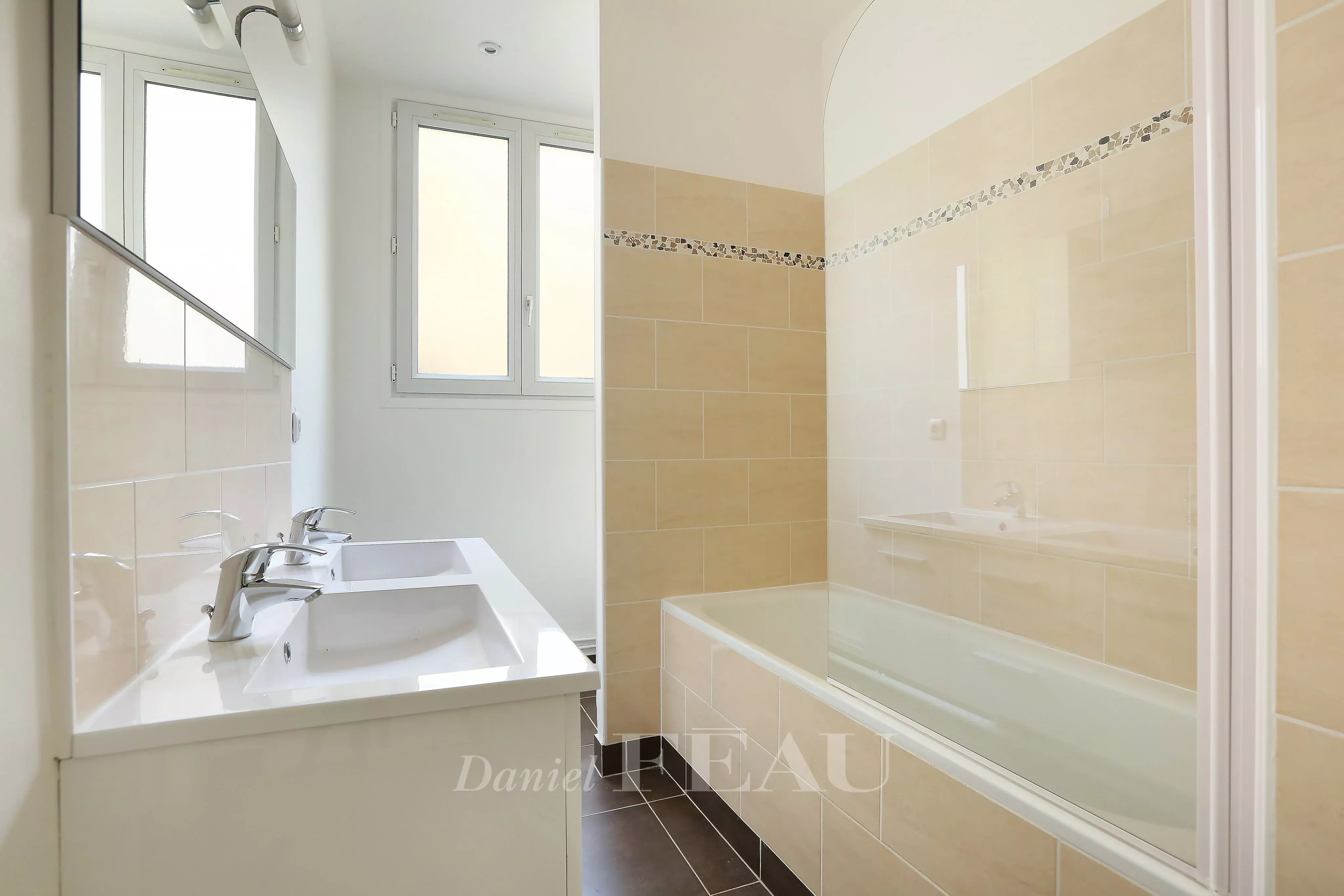Rental Apartment Paris 8th