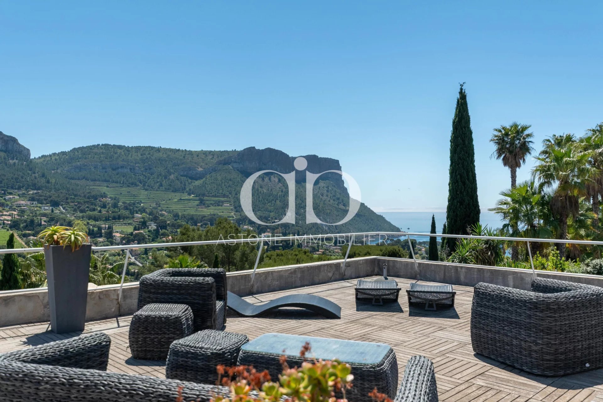 CASSIS / villa prestige vue mer