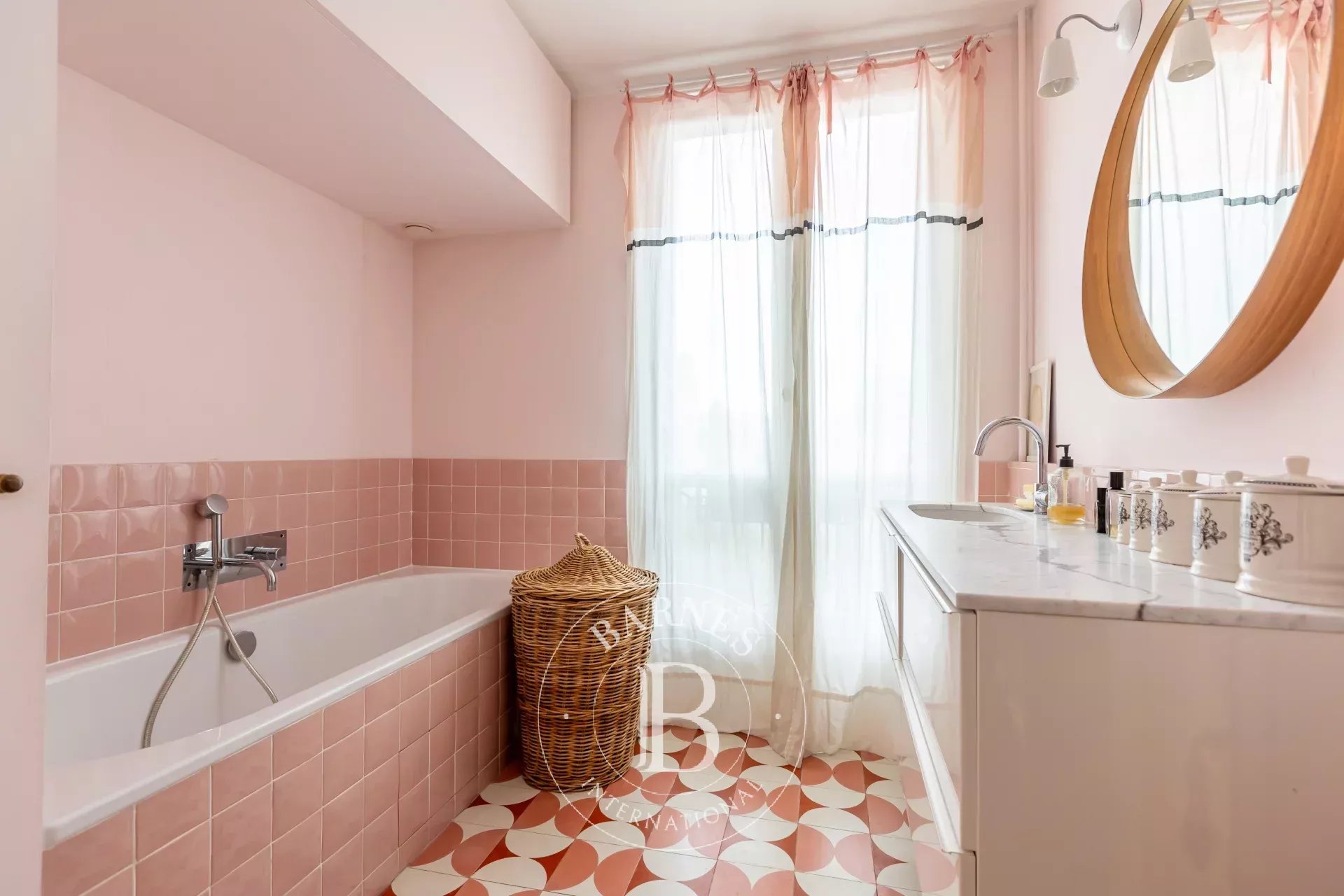 Paris 16 - Delightful family duplex - Top floors - picture 16