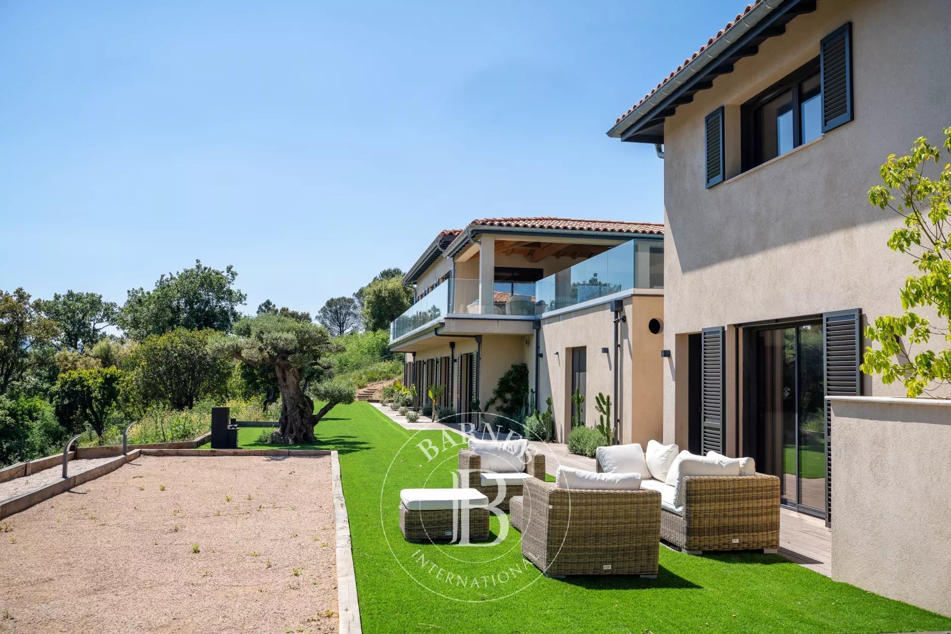 Villa Grimaud  -  ref 86997511 (picture 3)