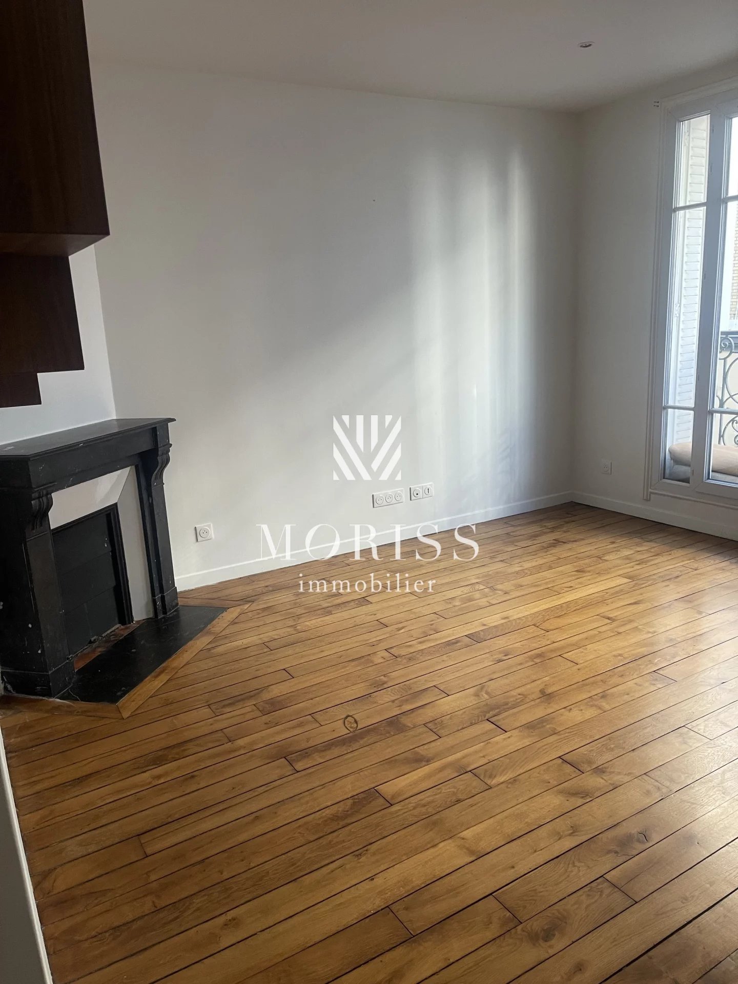 LEVALLOIS-PERRET: Appartement 2 pièces en excellent état - Image Array