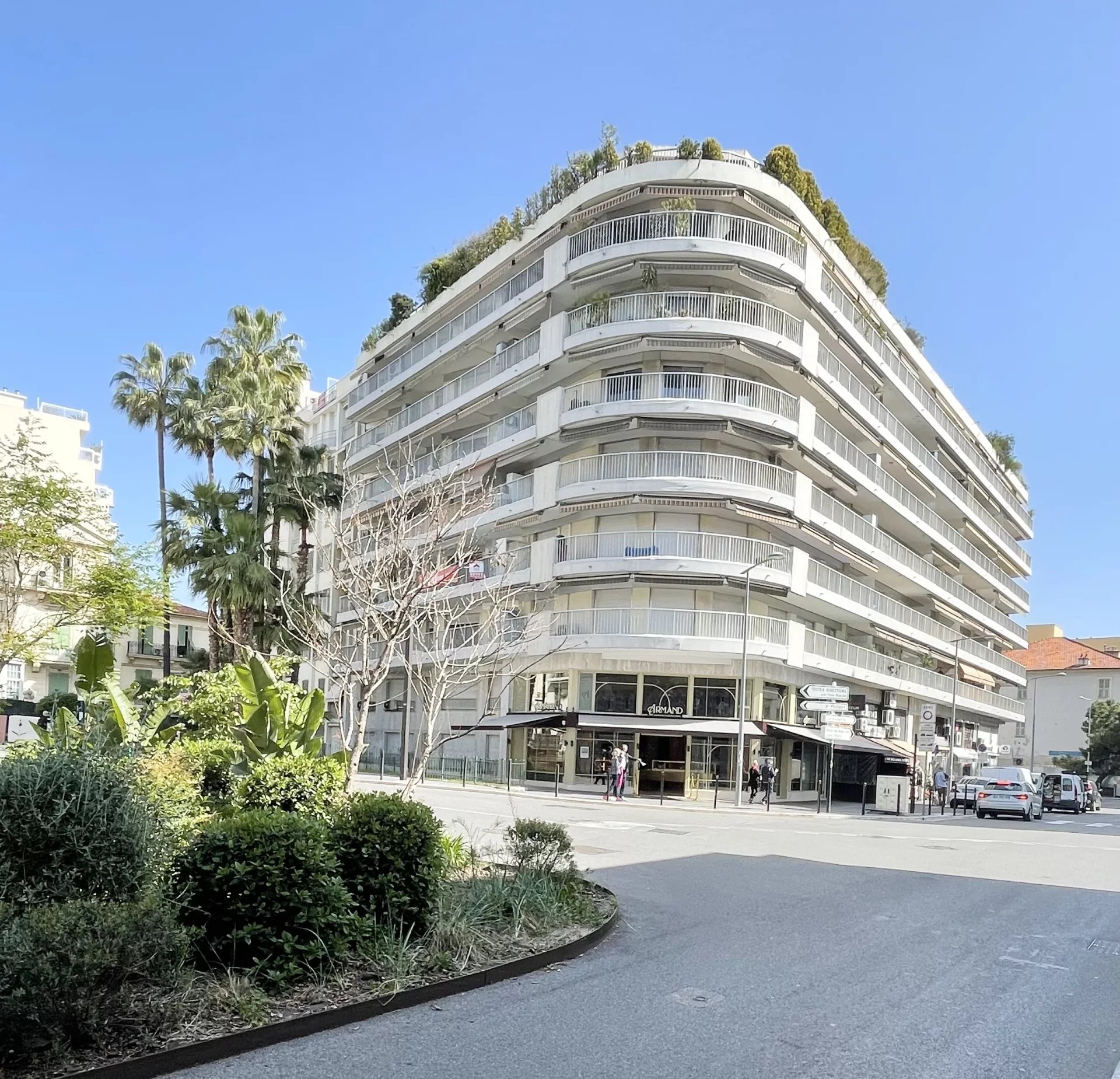 Agence immobilière de 