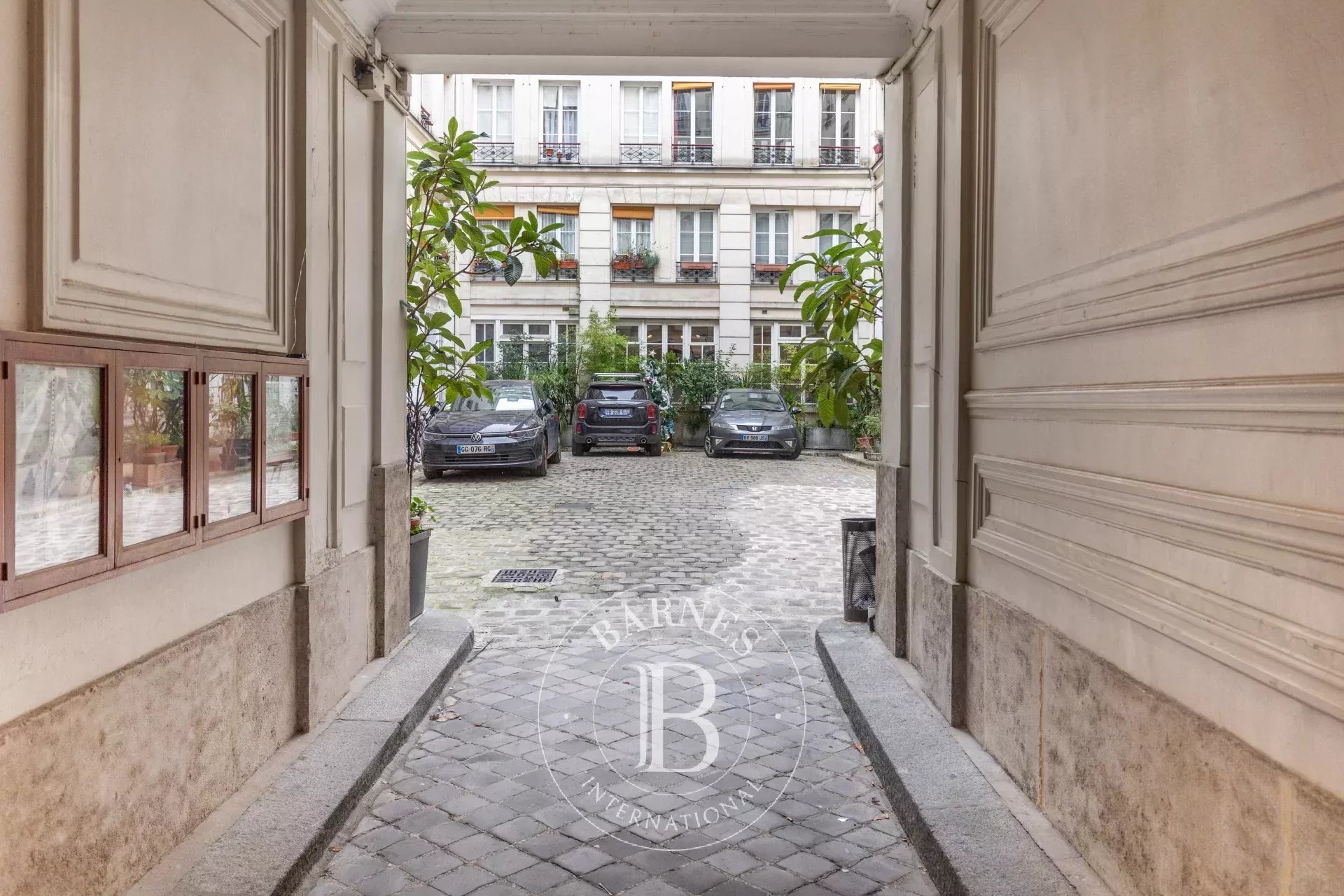 Daire Paris 10ème - picture 10