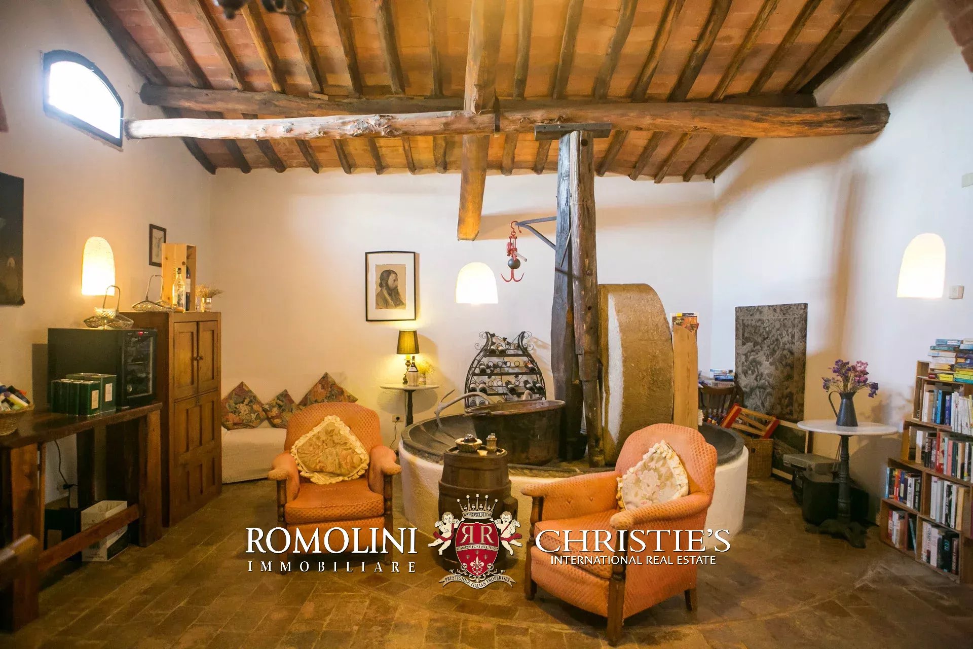 19 Bedroom Villa/Townhouse's Image 39